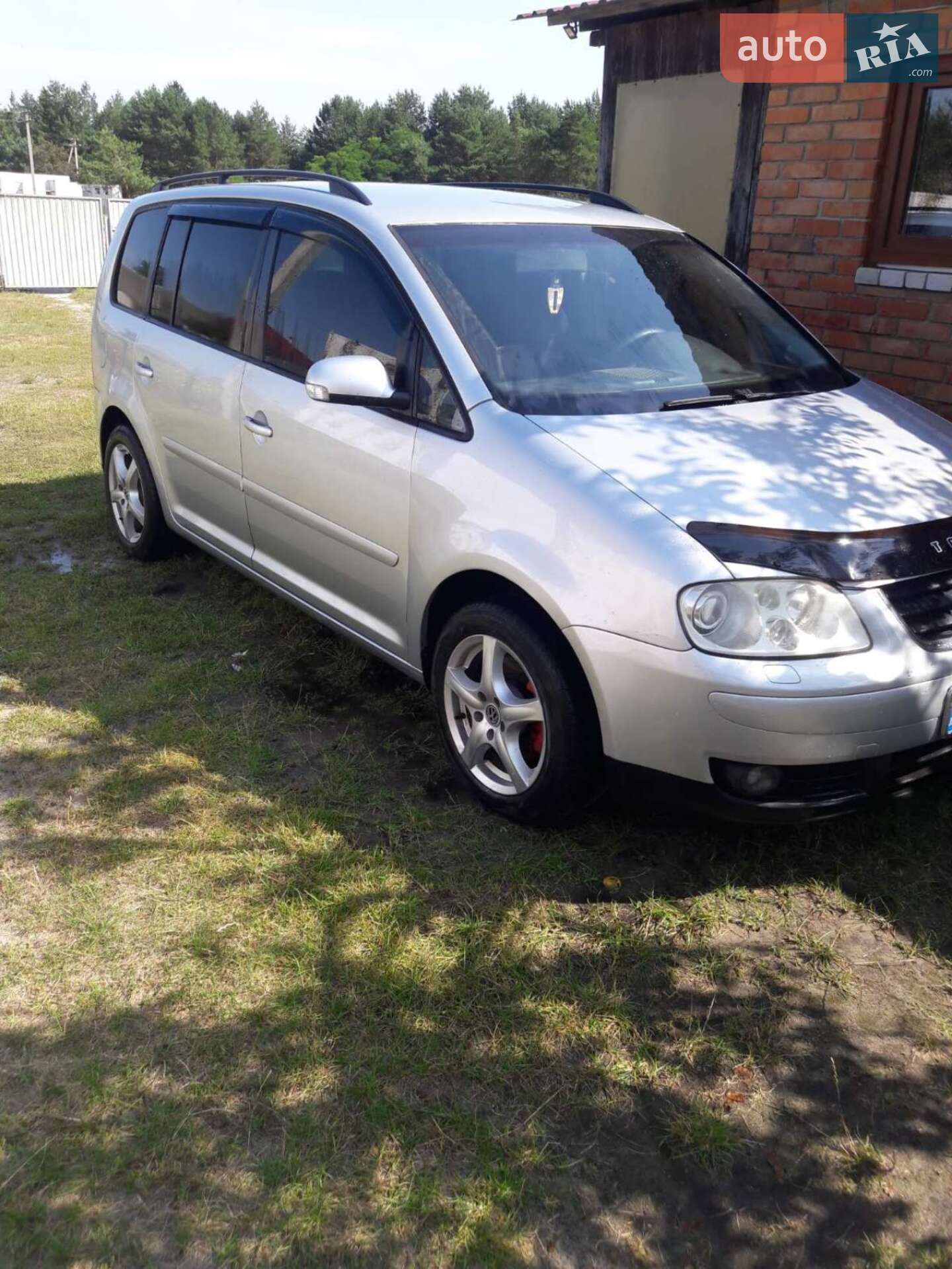 VOLKSWAGEN TOURAN 2003