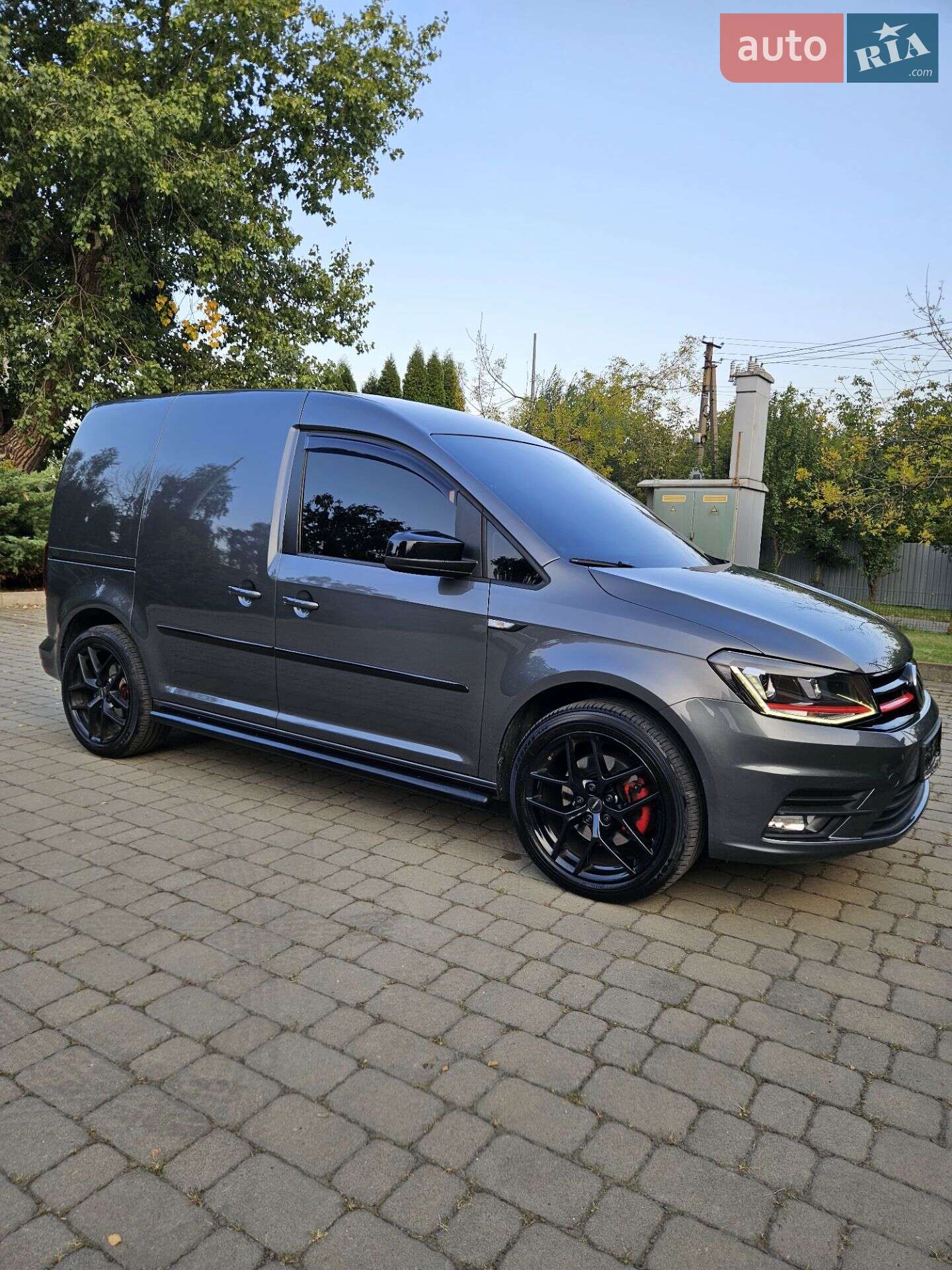 VOLKSWAGEN CADDY 2016