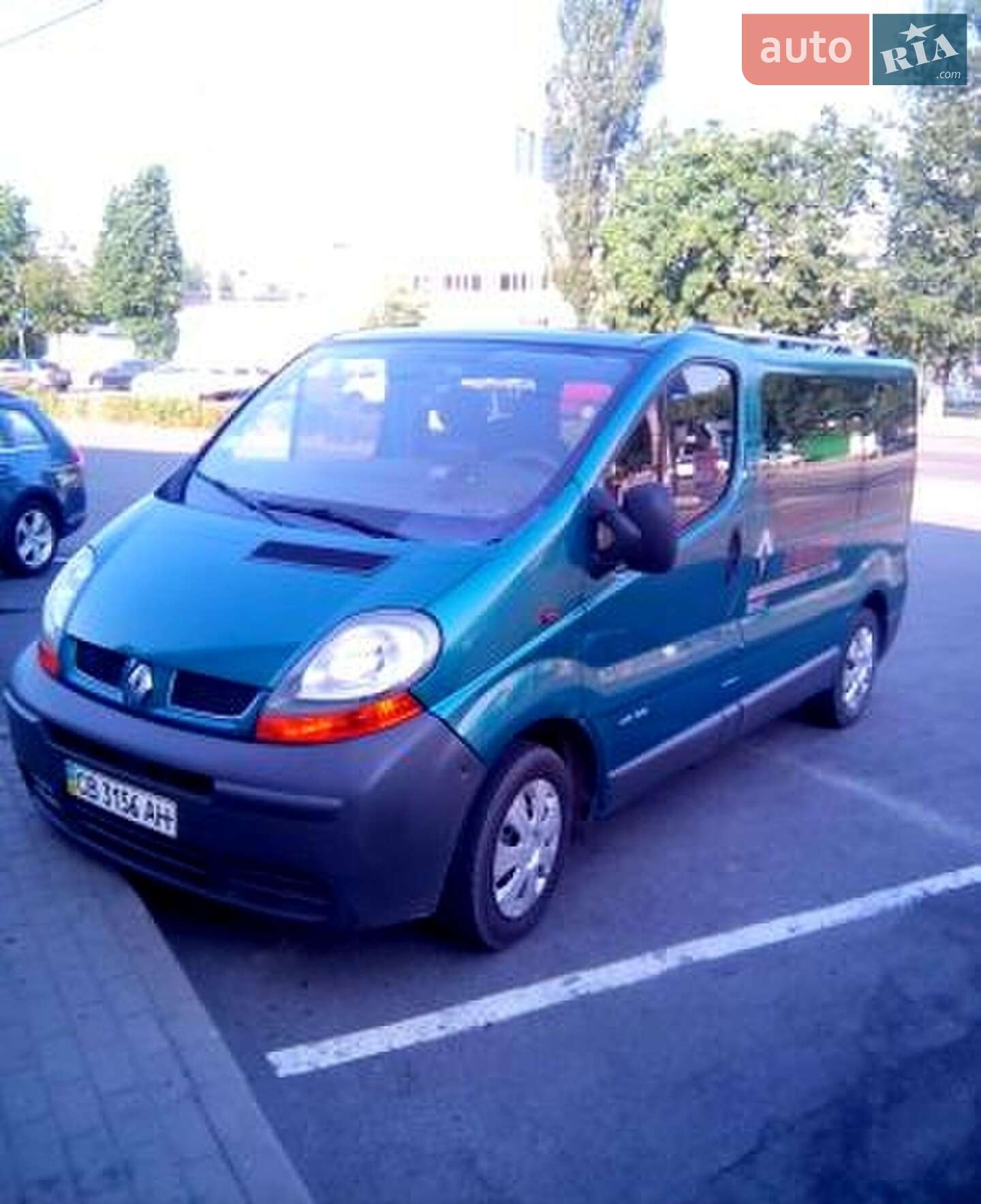 RENAULT TRAFIC 2003