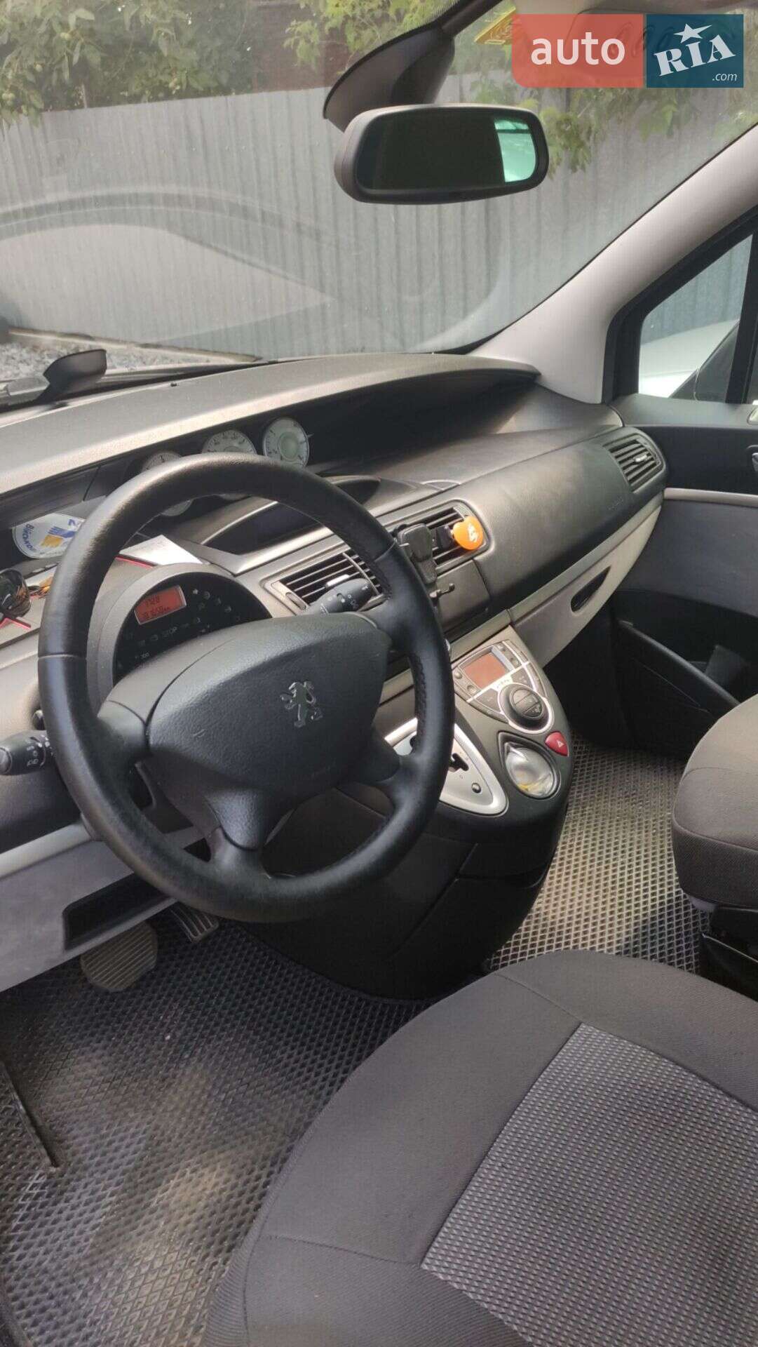 PEUGEOT 807 2010