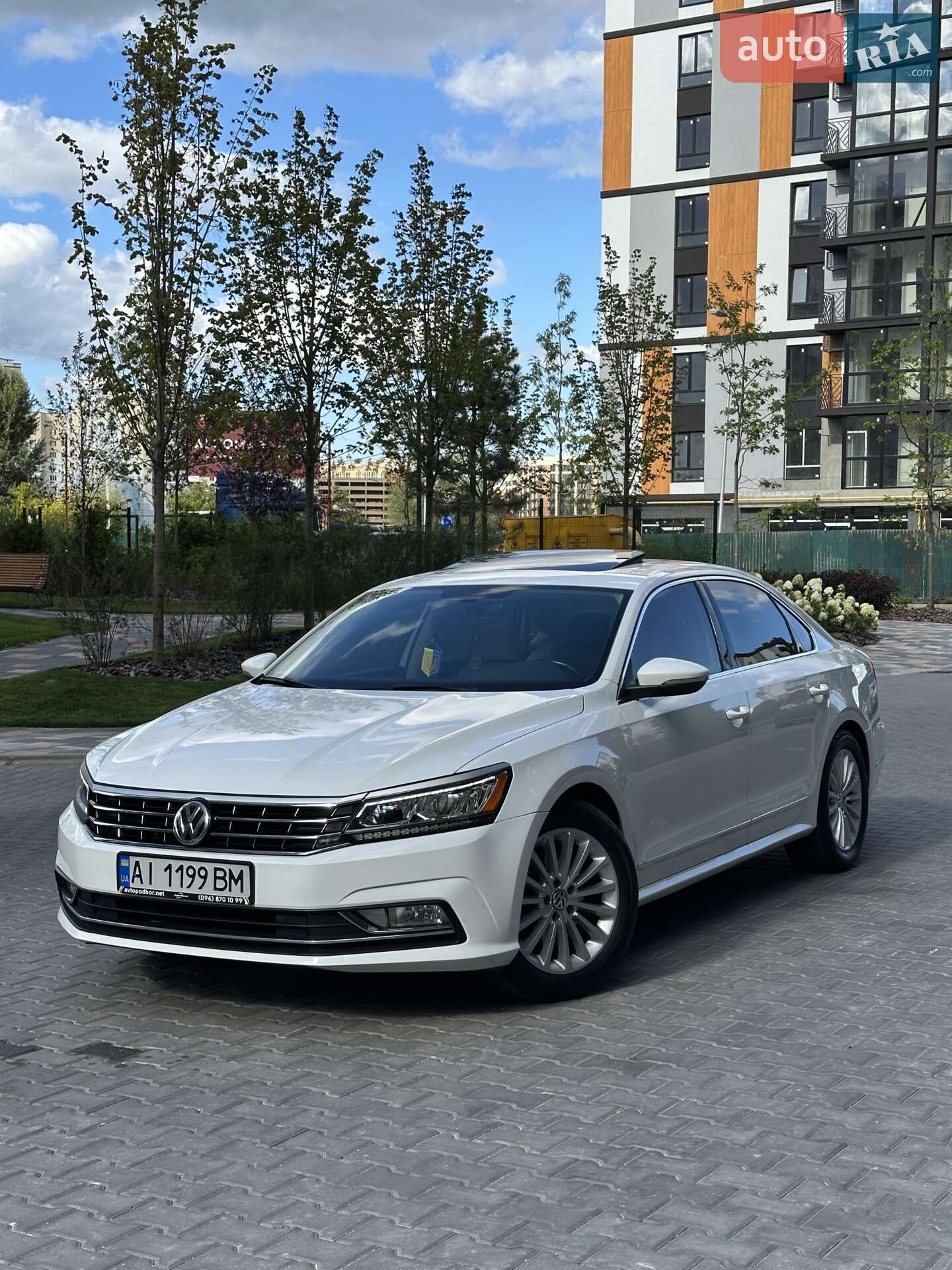 VOLKSWAGEN PASSAT 2016