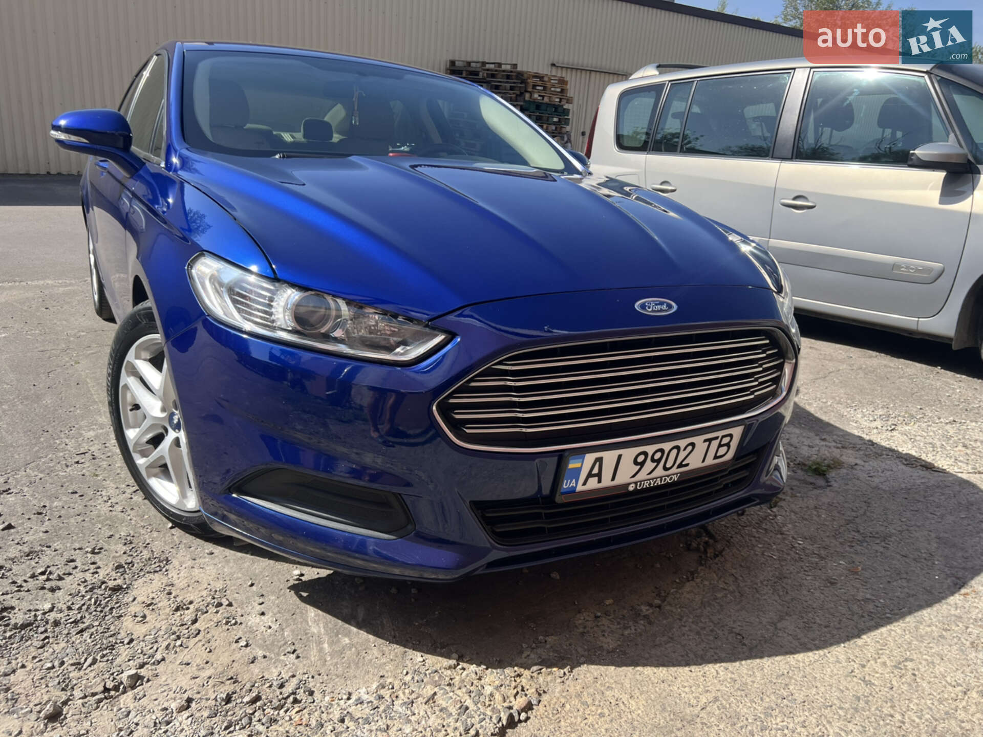 Головне фото звіту автомобіля FORD FUSION 2015