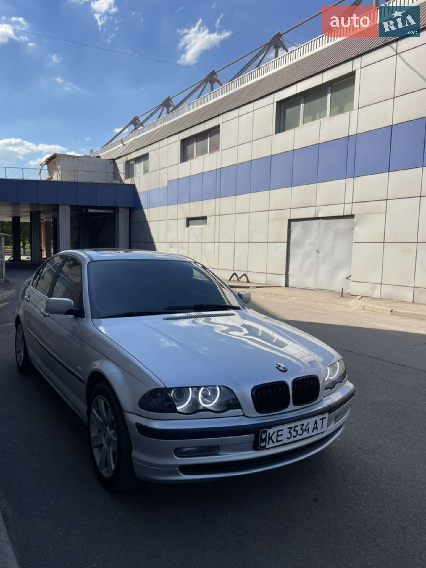 BMW 320I 2000