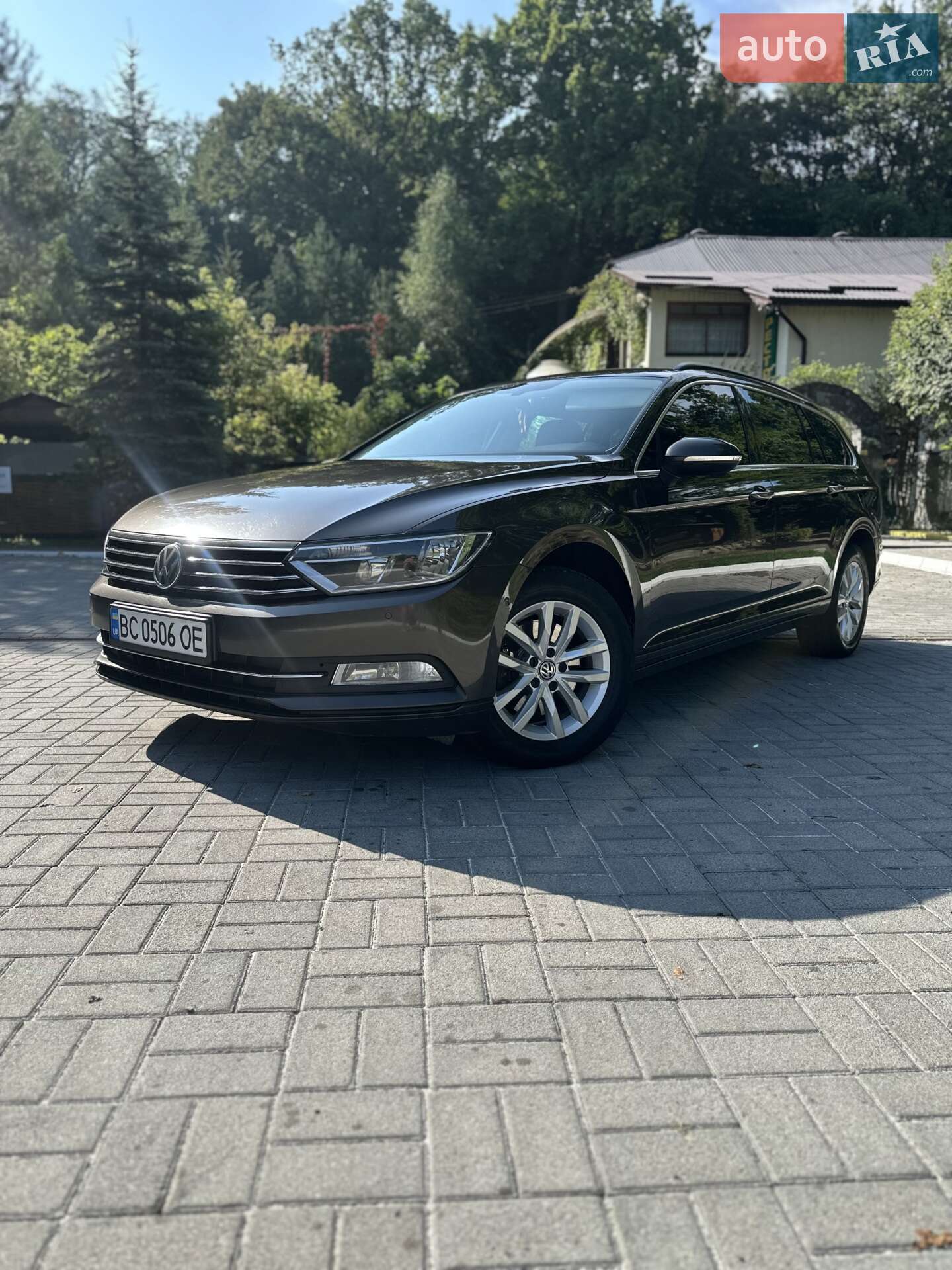 VOLKSWAGEN PASSAT 2015