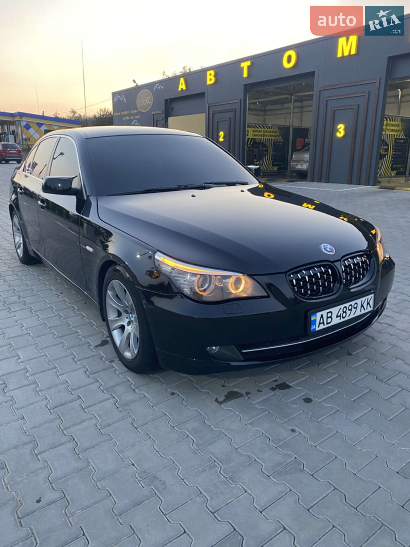 BMW 523I 2007