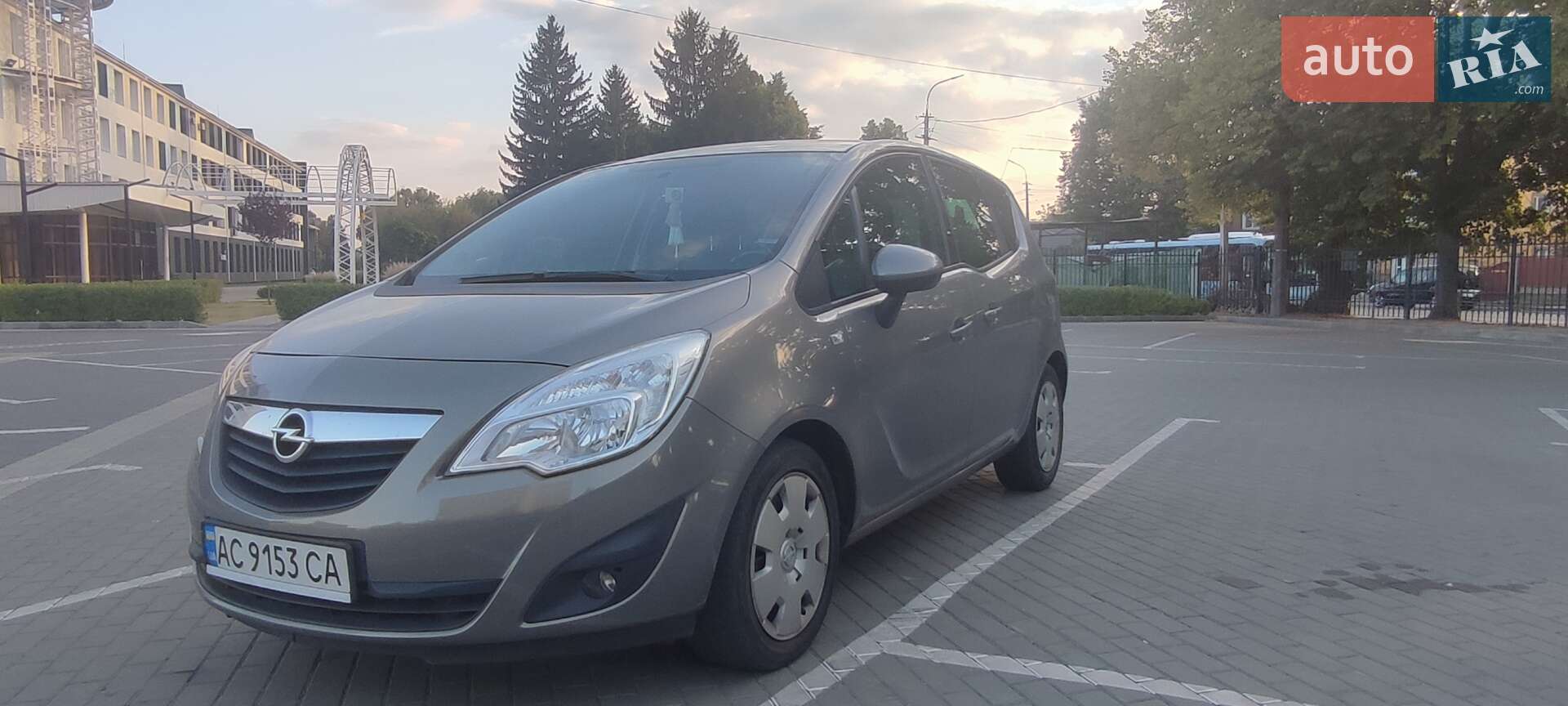 OPEL MERIVA 2010