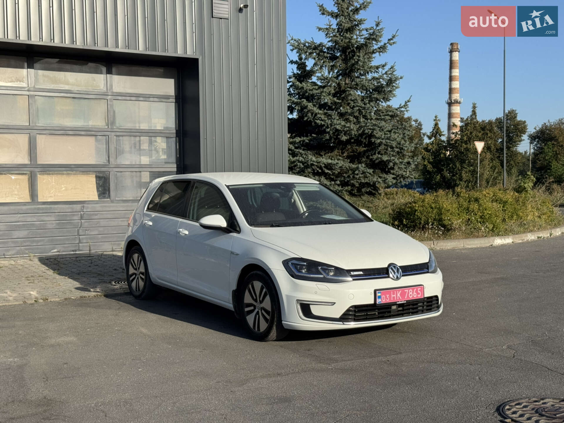 VOLKSWAGEN E-GOLF 2017