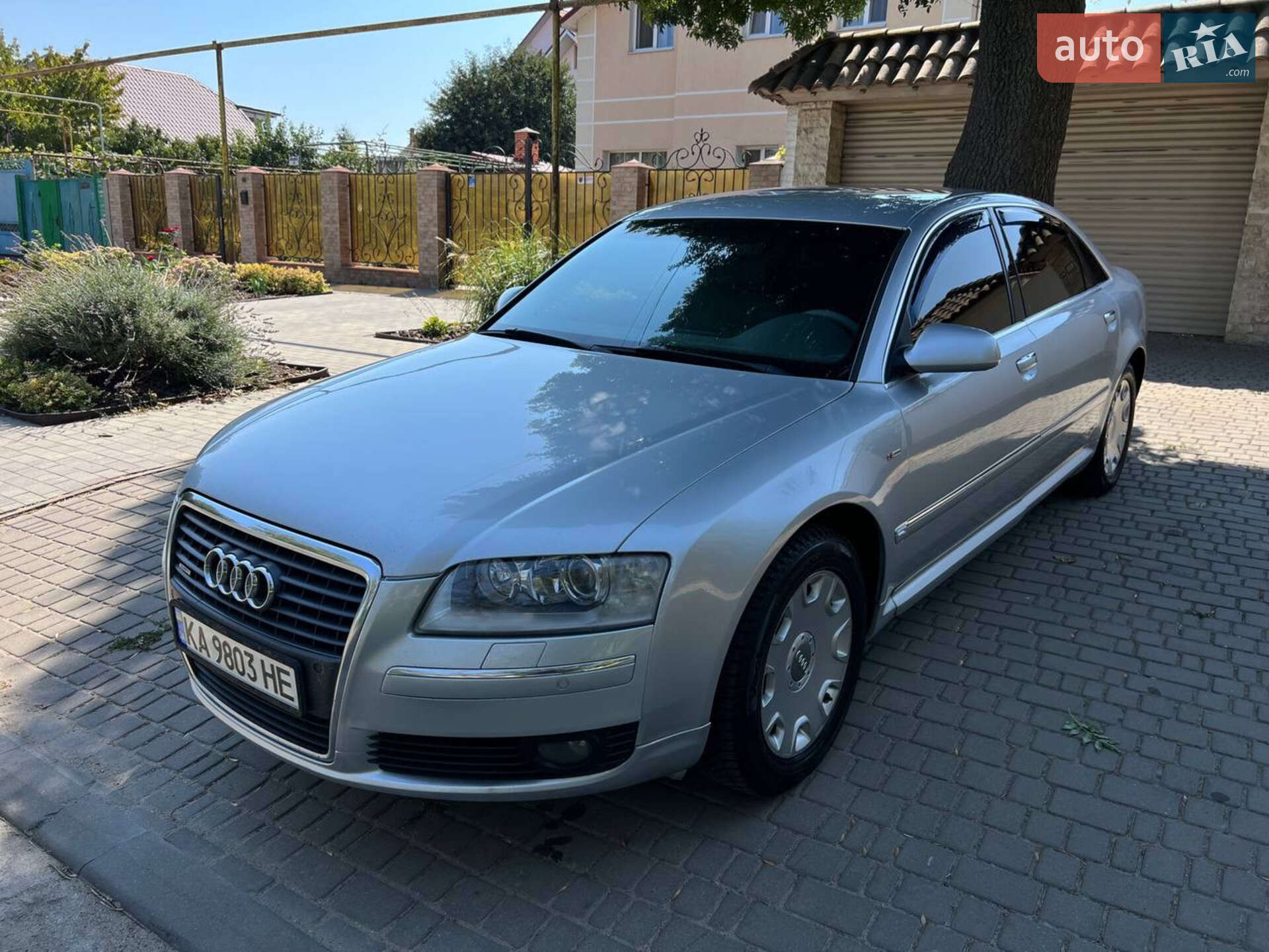 AUDI A8 2006