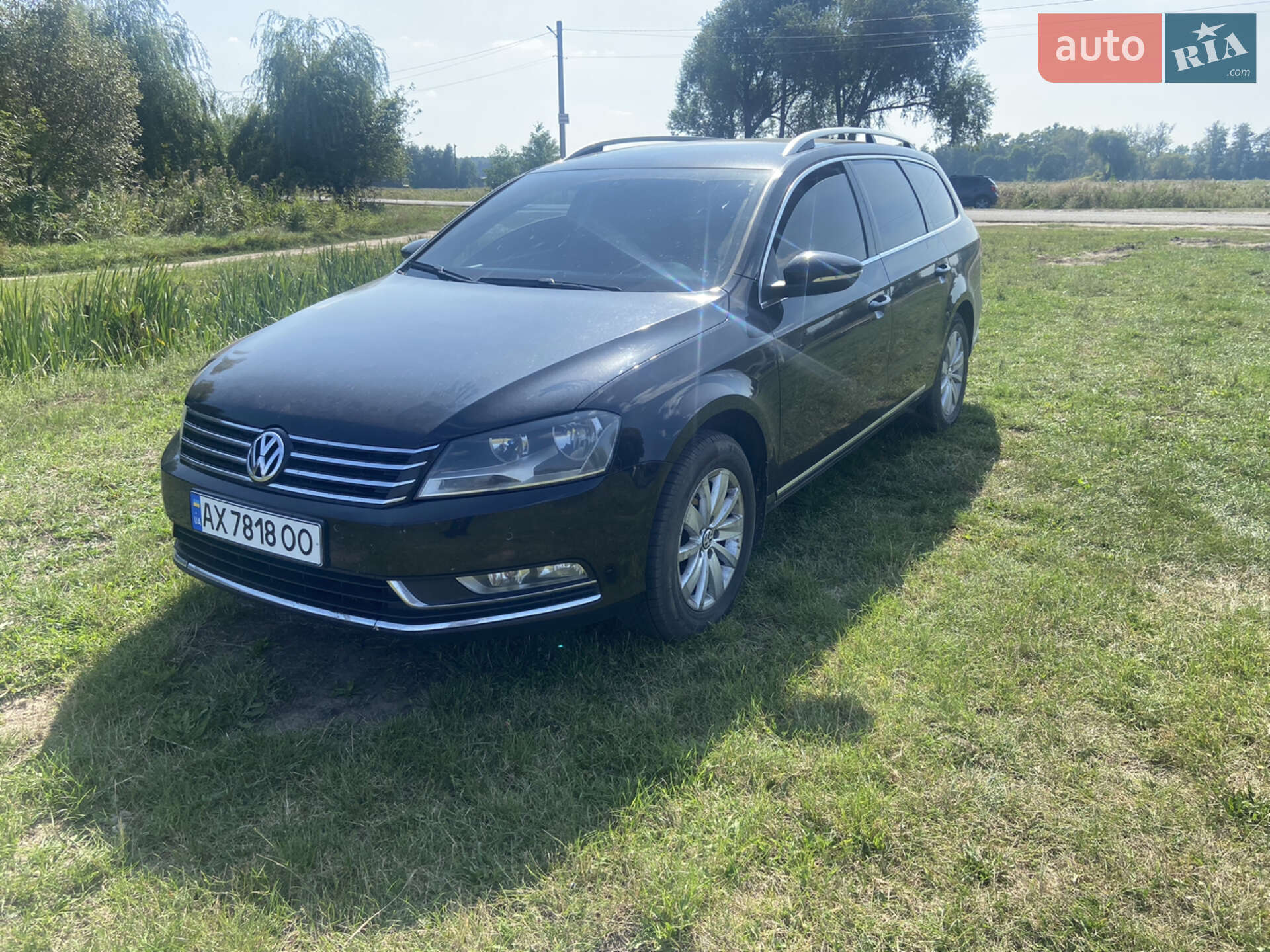 VOLKSWAGEN PASSAT 2011