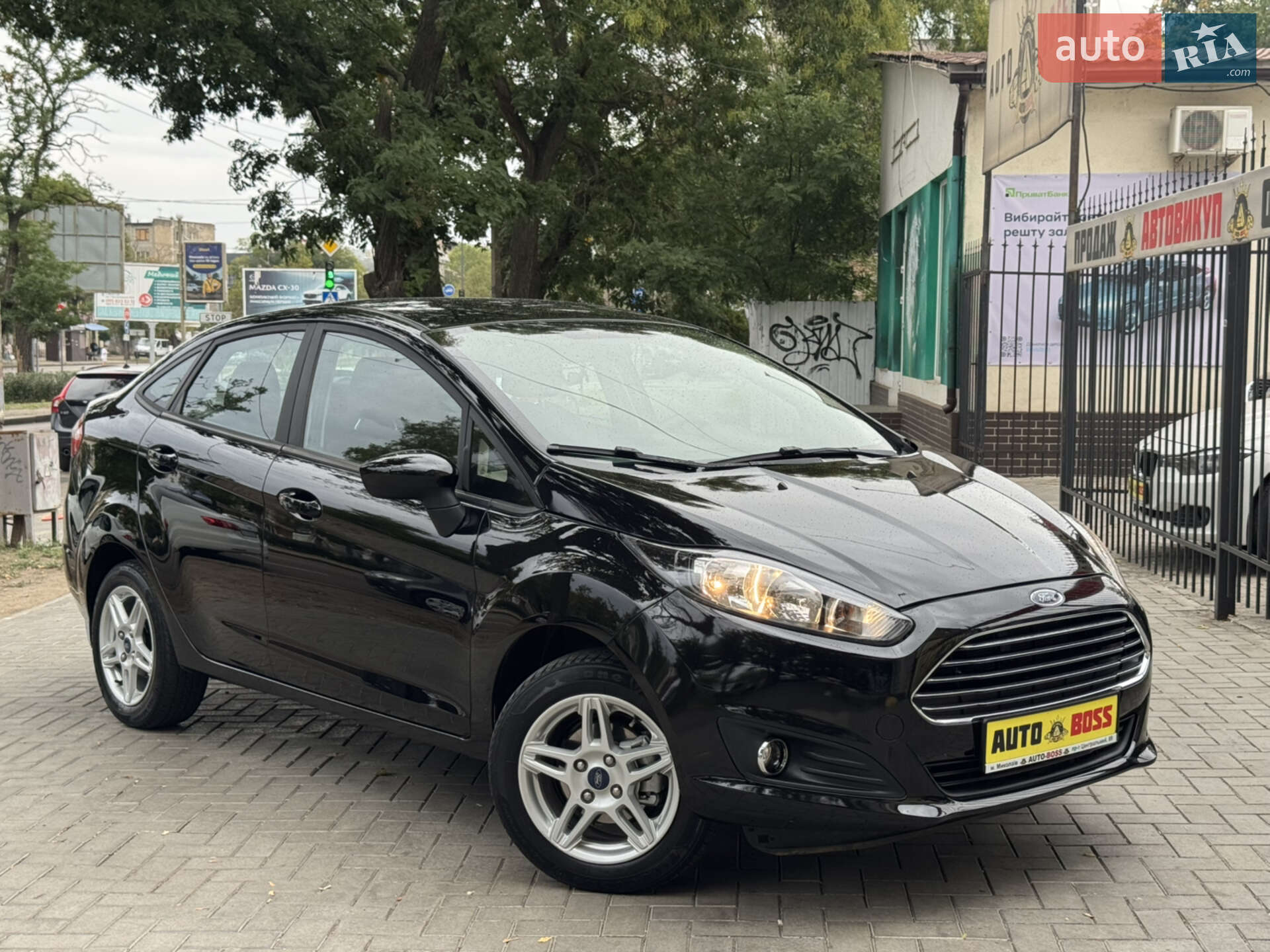 Головне фото звіту автомобіля FORD FIESTA 2018