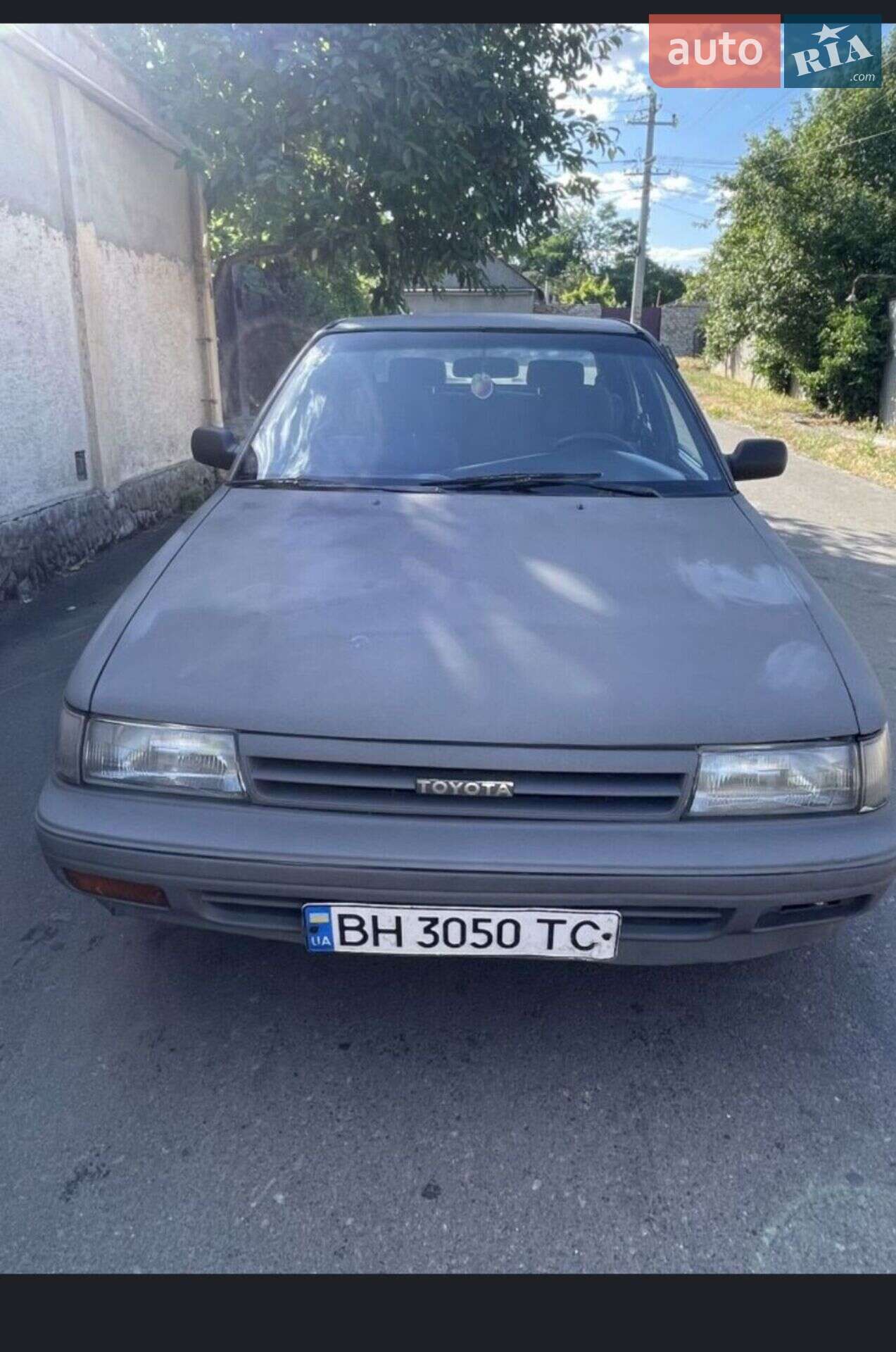 TOYOTA CARINA II 1990