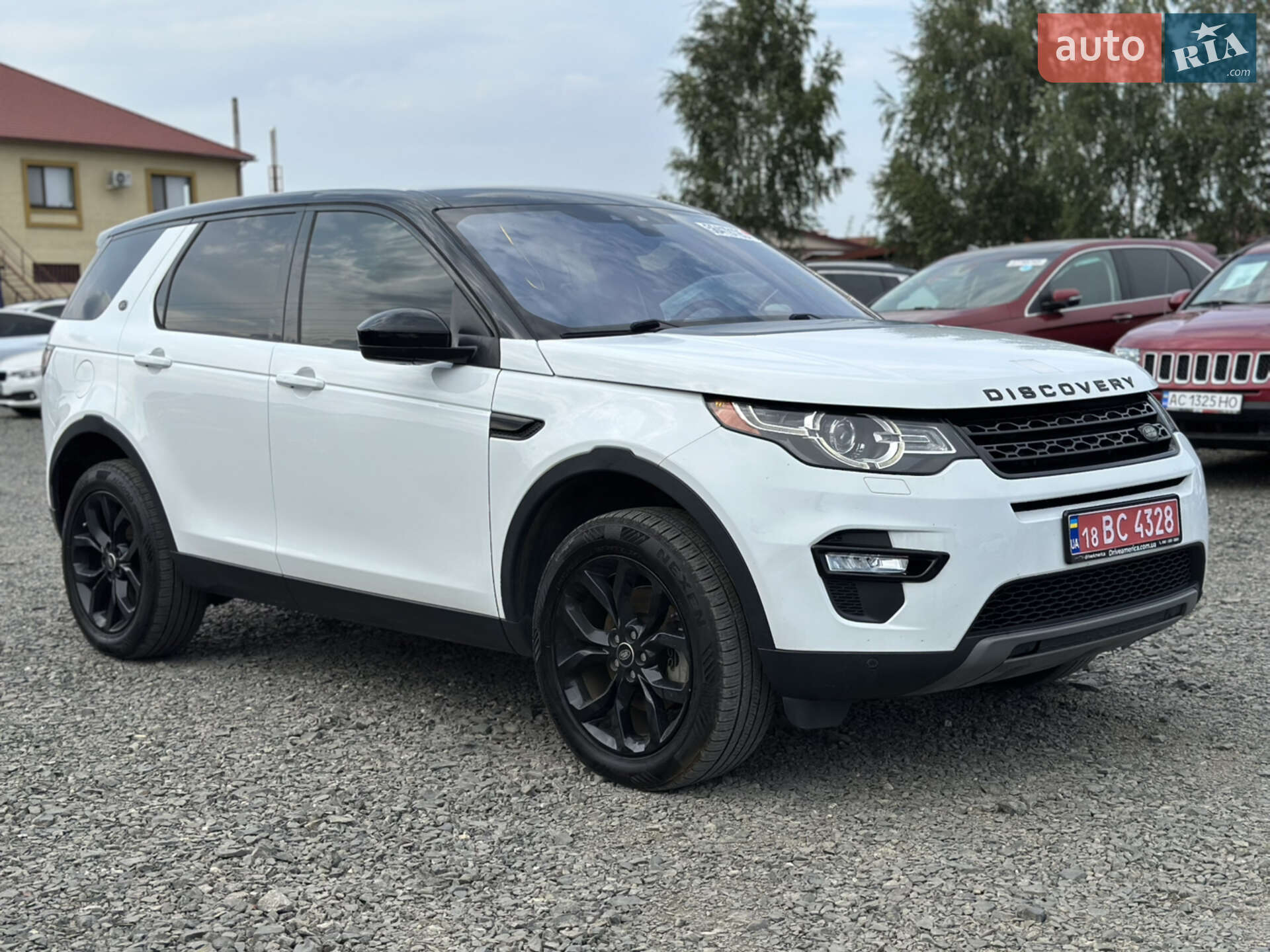 LAND ROVER DISCOVERY 2019
