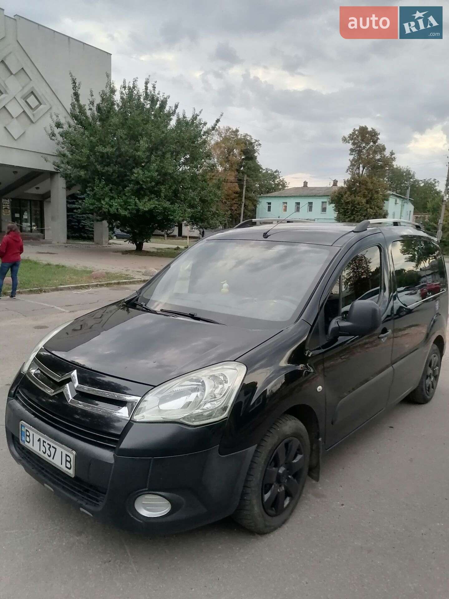 Головне фото звіту автомобіля CITROEN BERLINGO 2009