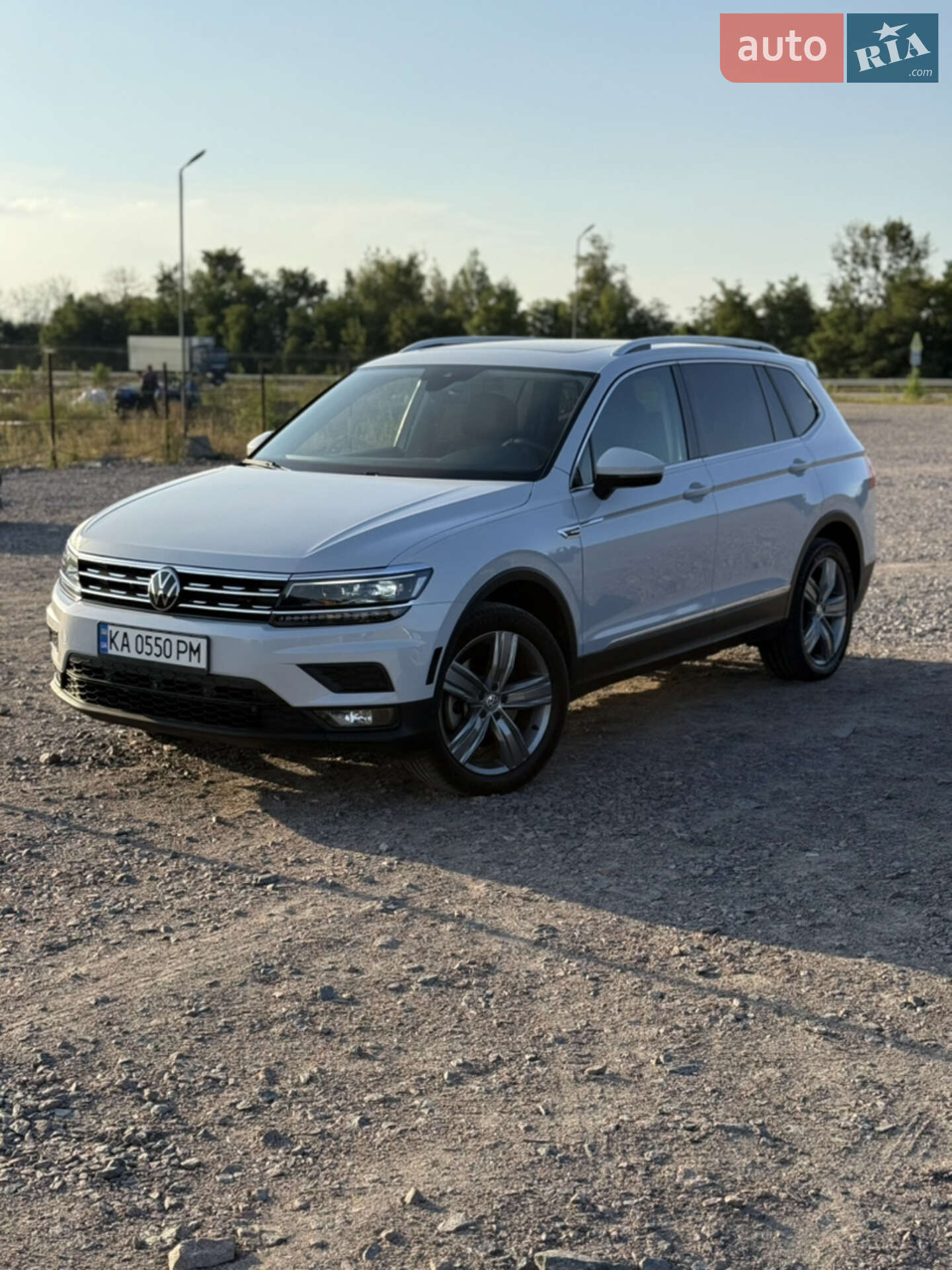 VOLKSWAGEN TIGUAN 2017