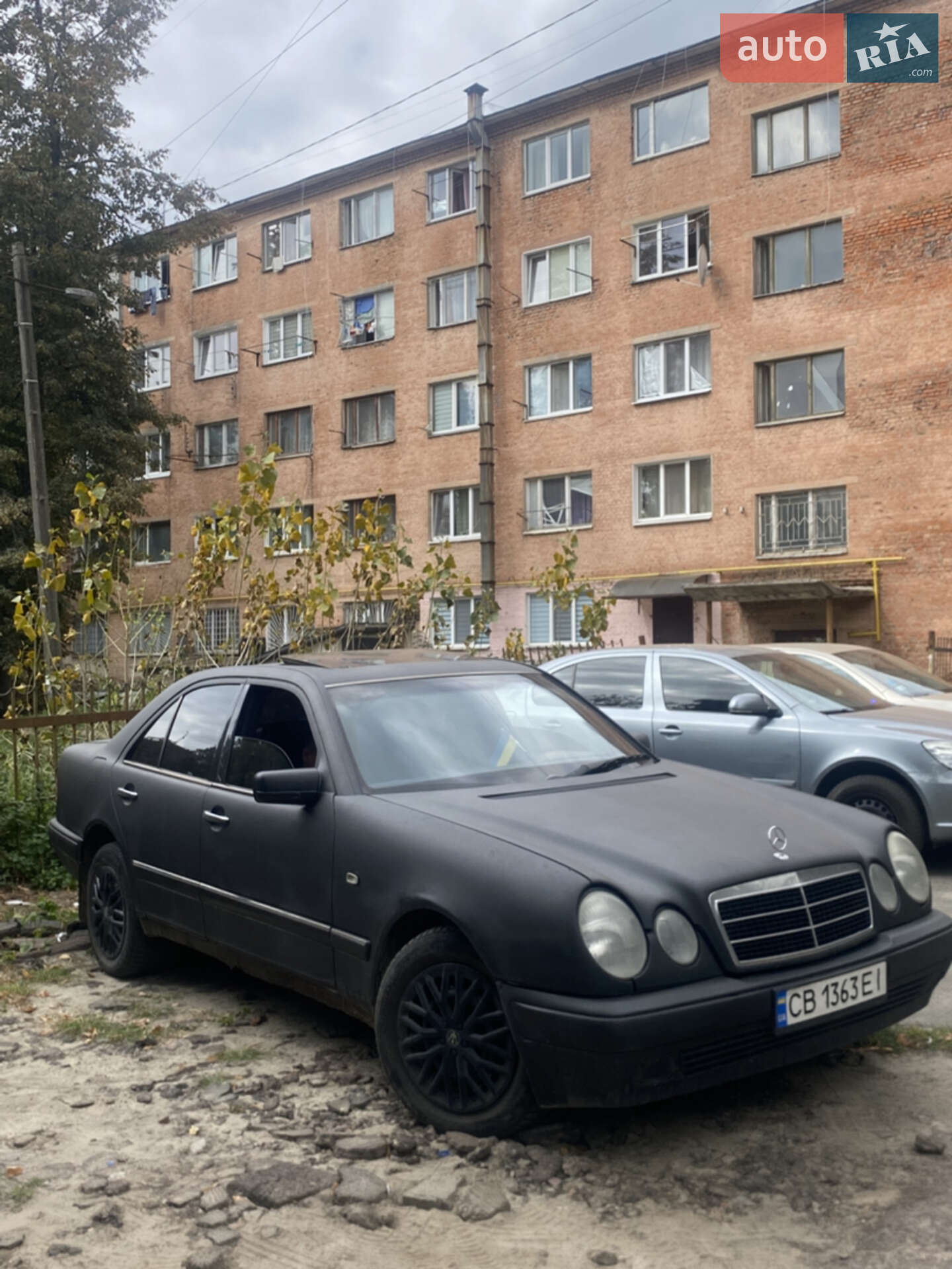MERCEDES-BENZ 280 1998