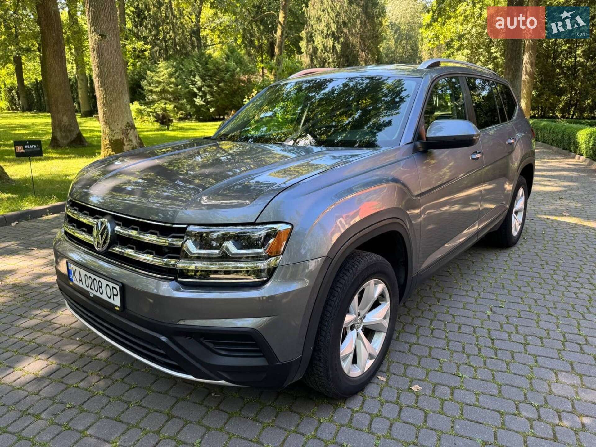 VOLKSWAGEN ATLAS 2017