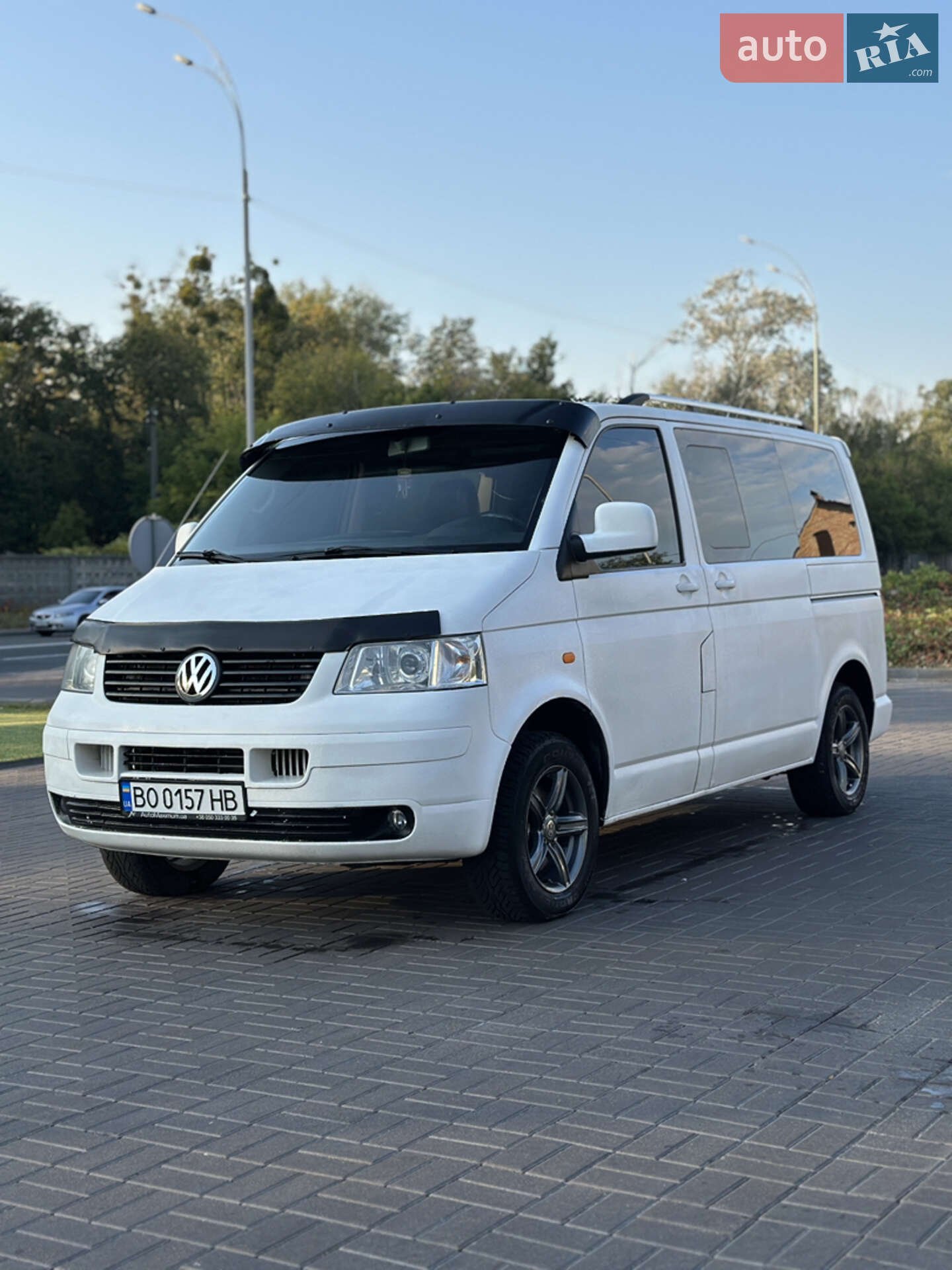 VOLKSWAGEN TRANSPORTER 2004
