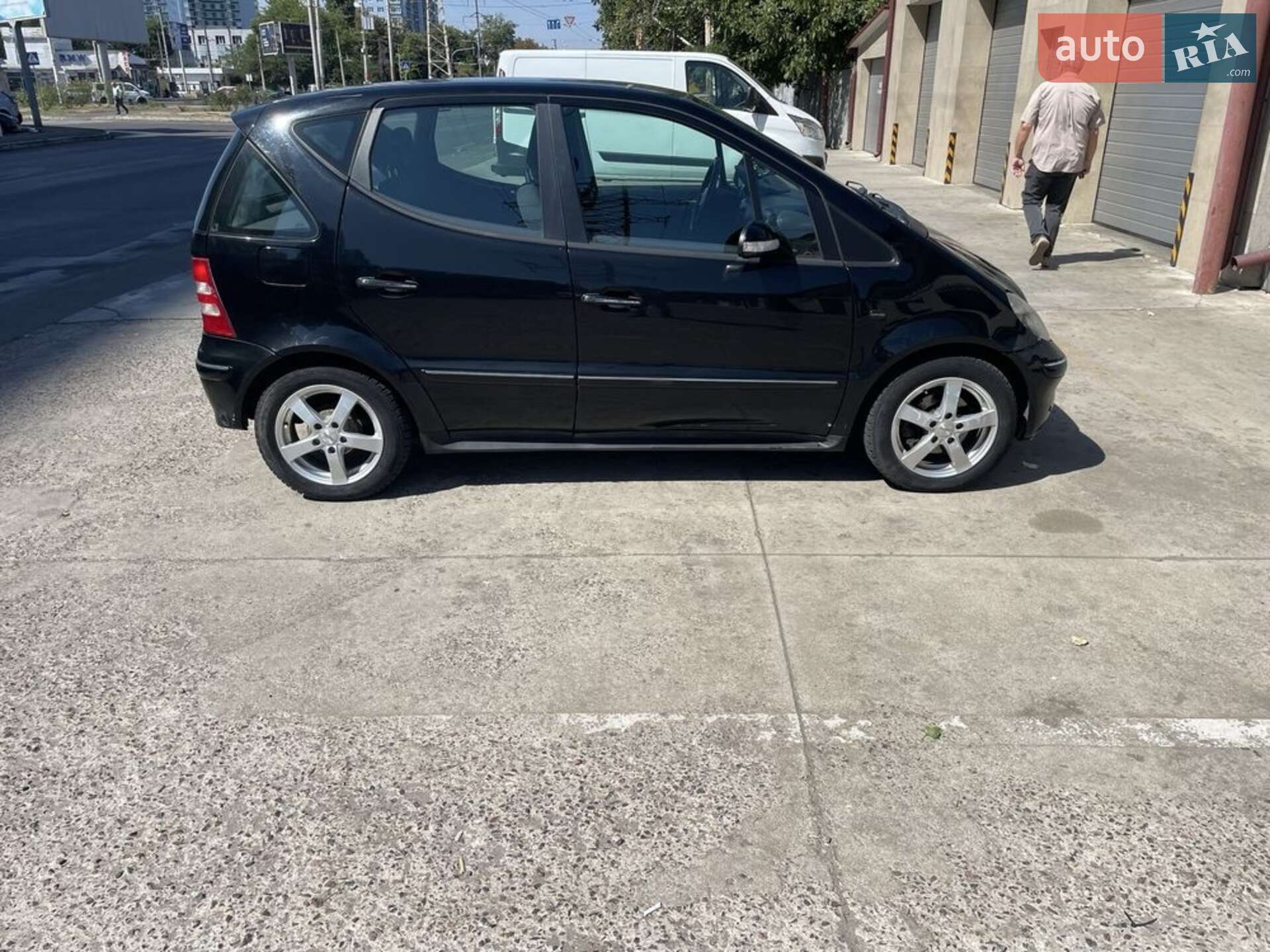 MERCEDES-BENZ A 140 2004