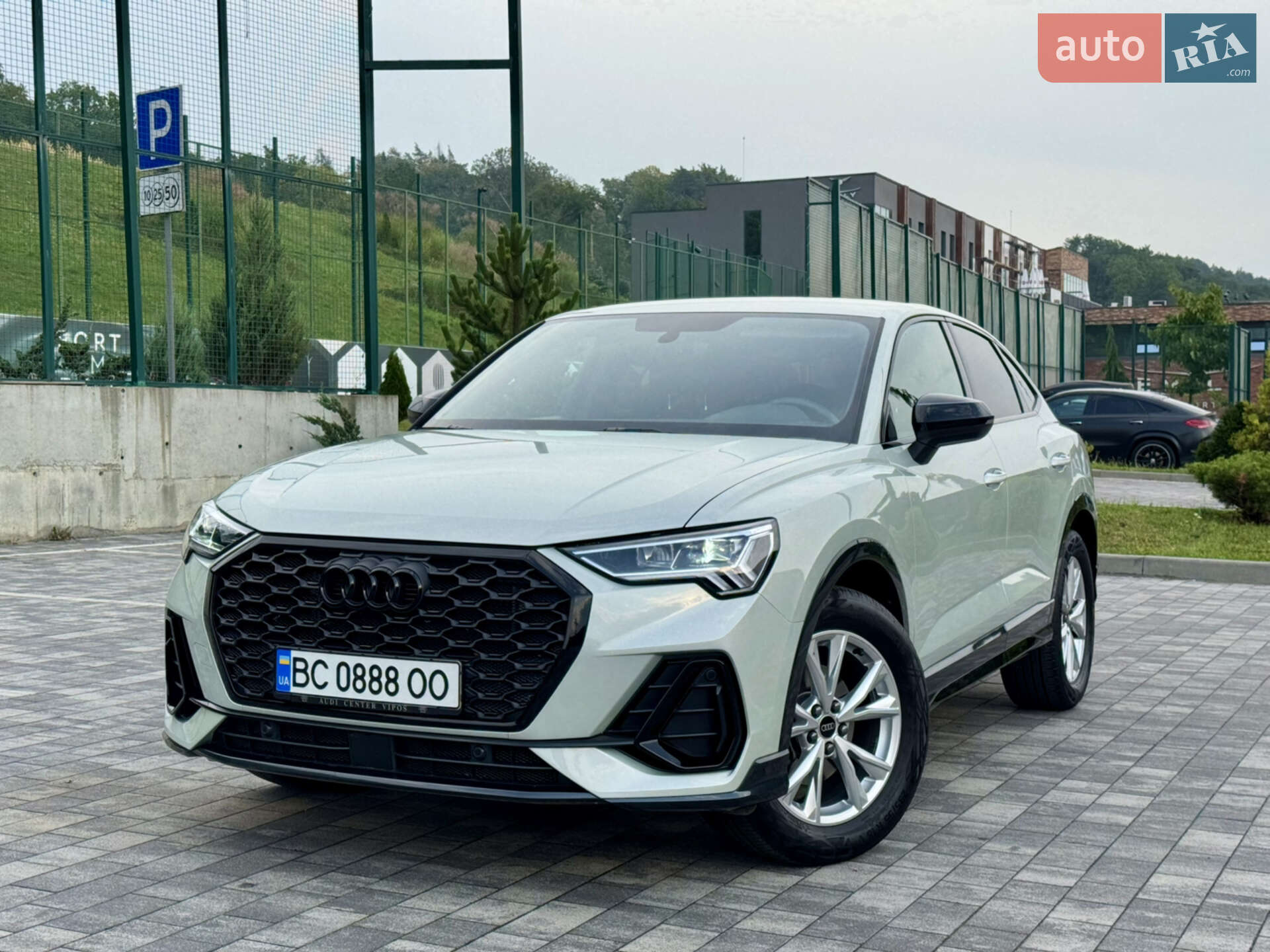 AUDI Q3 2024