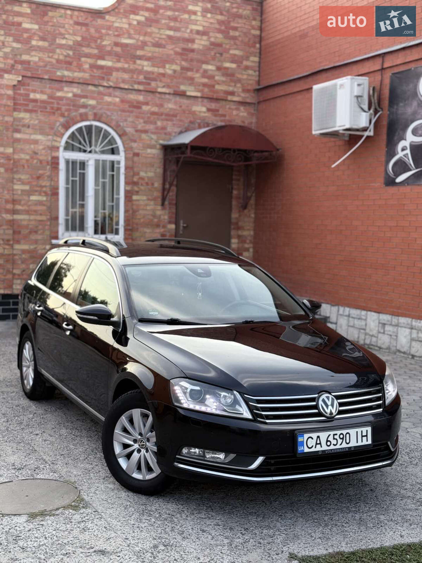 VOLKSWAGEN PASSAT 2012