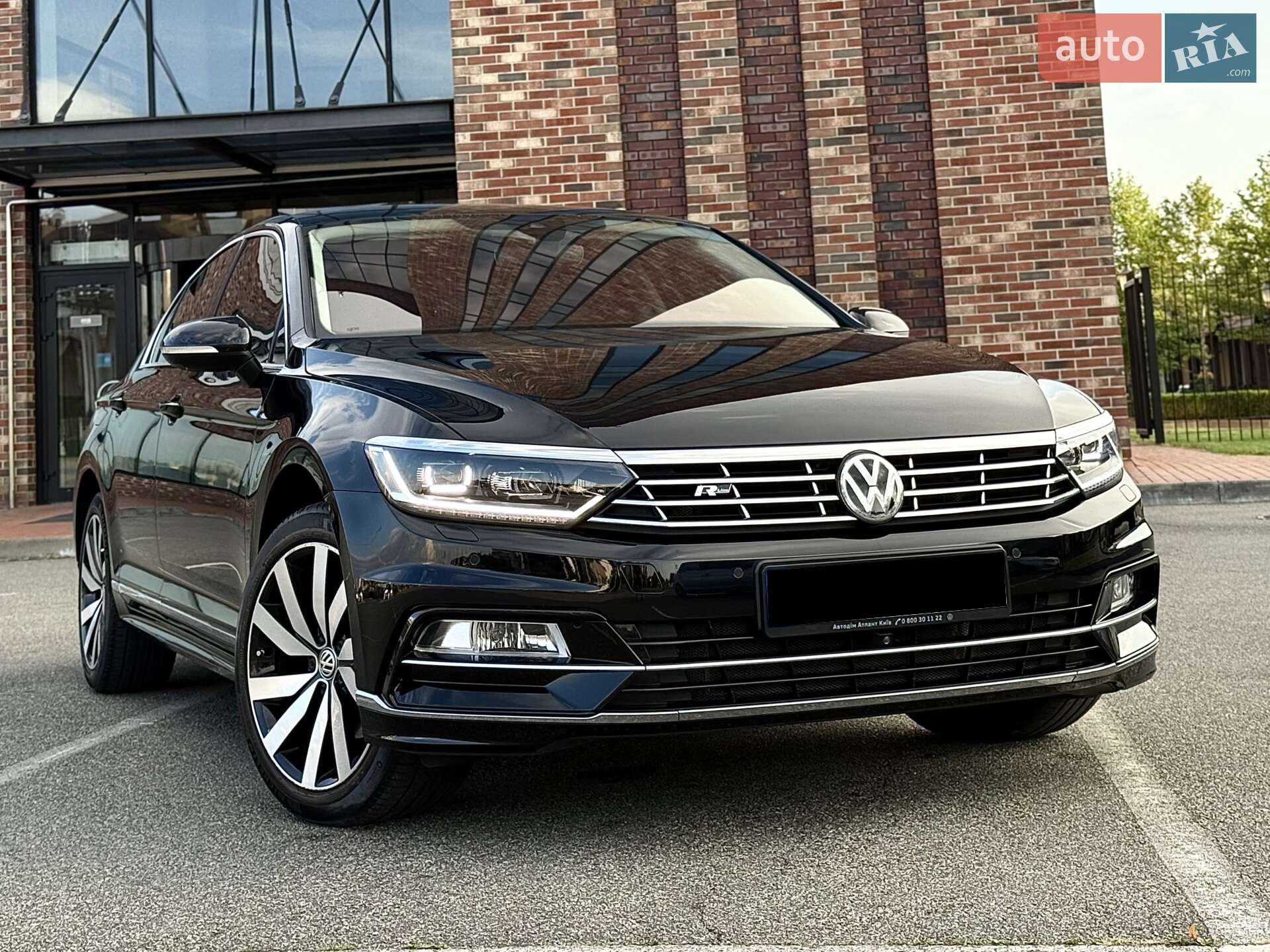 VOLKSWAGEN PASSAT 2018