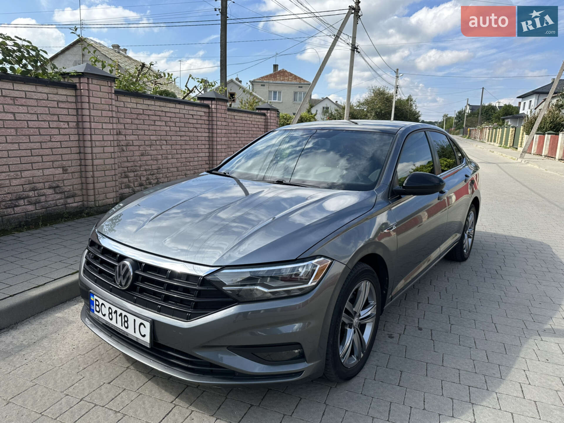 VOLKSWAGEN JETTA 2019