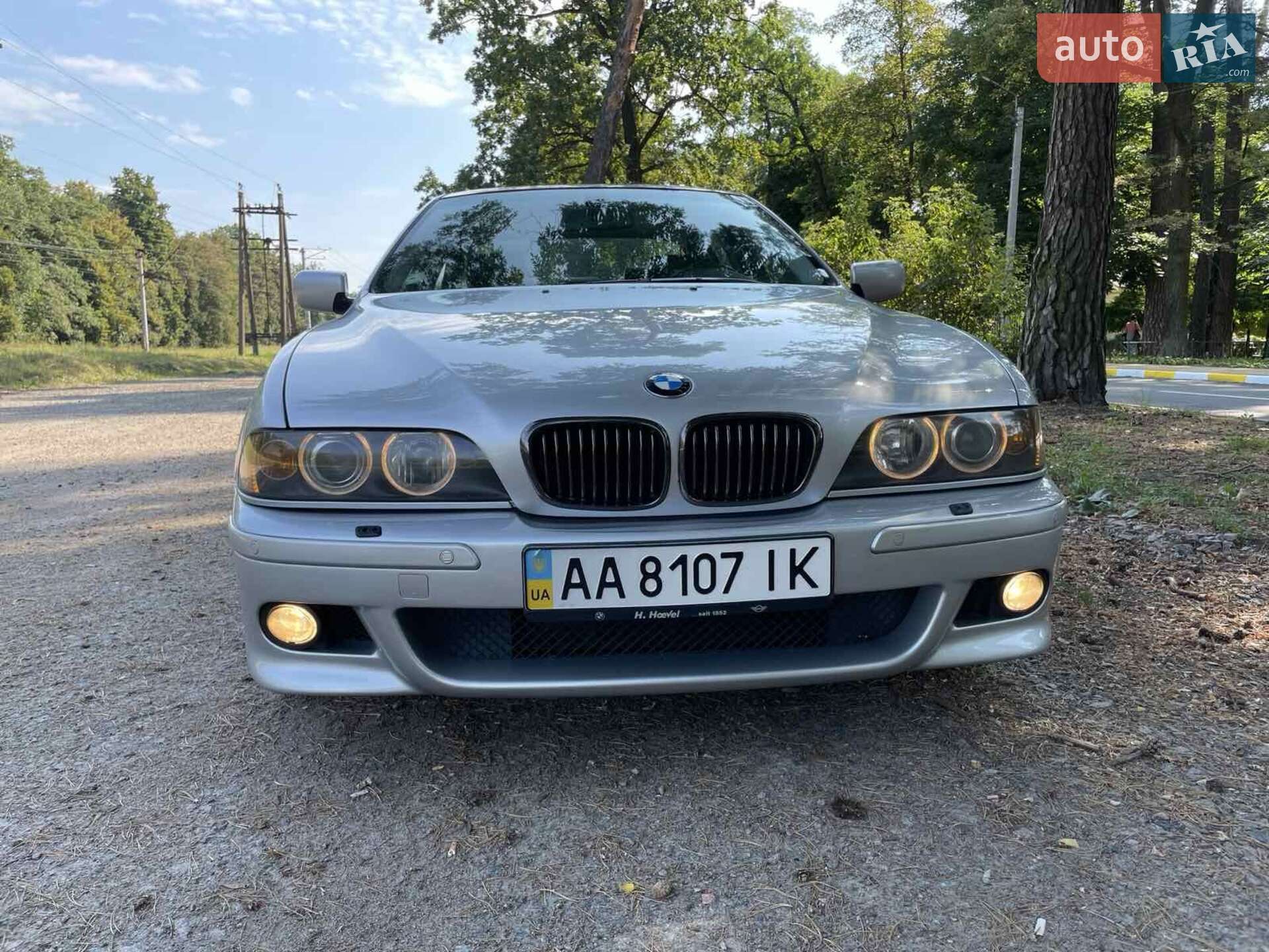 BMW 530I 2000