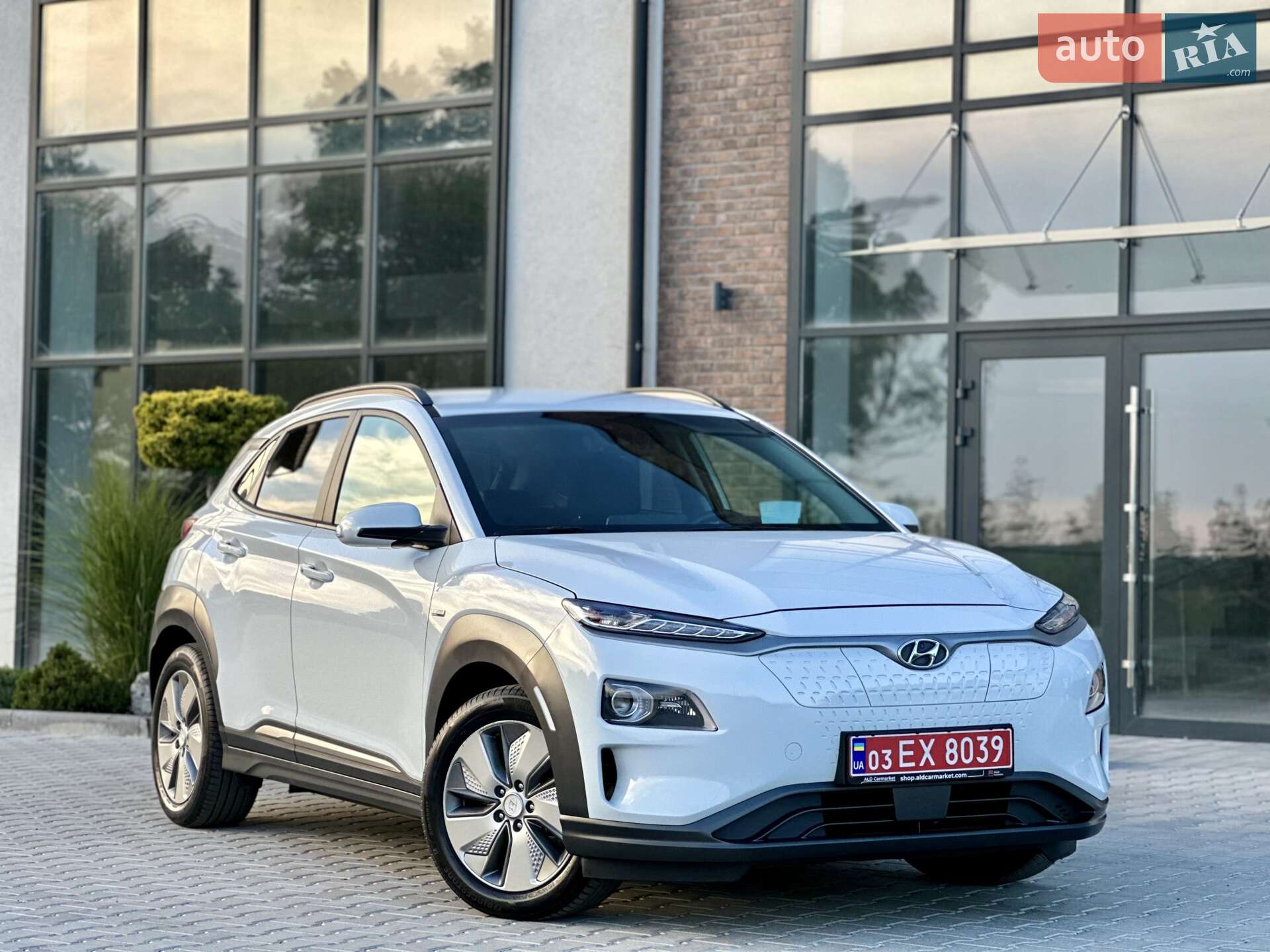 HYUNDAI KONA EV 2020