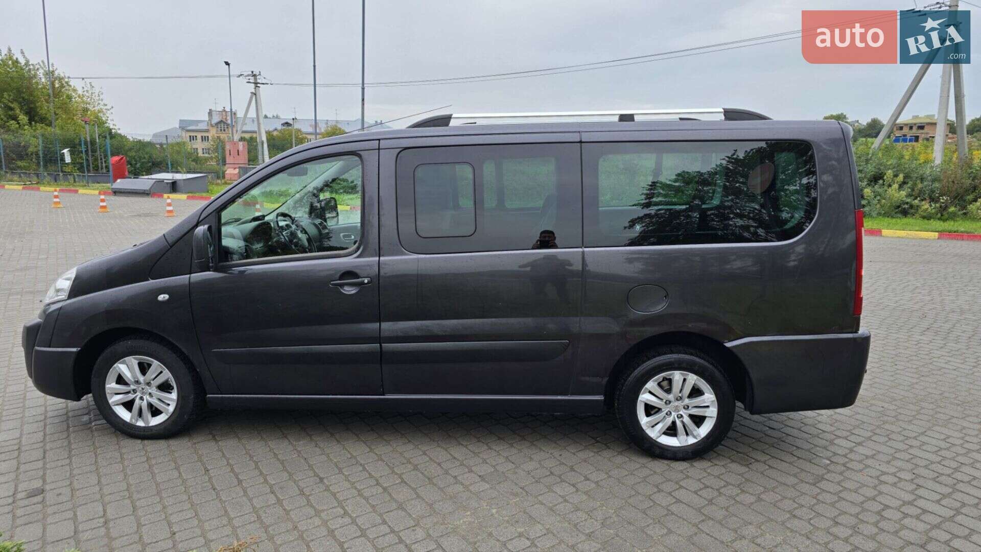 PEUGEOT EXPERT 2016