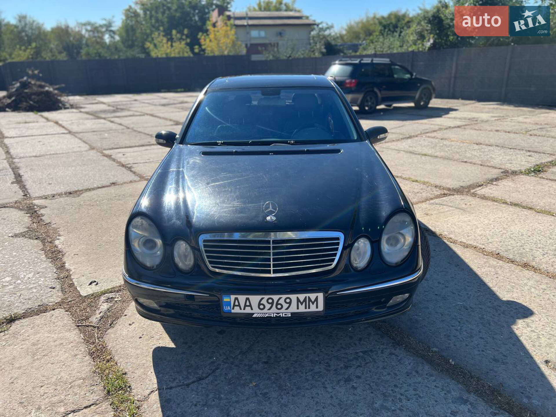 MERCEDES-BENZ E 500 2004