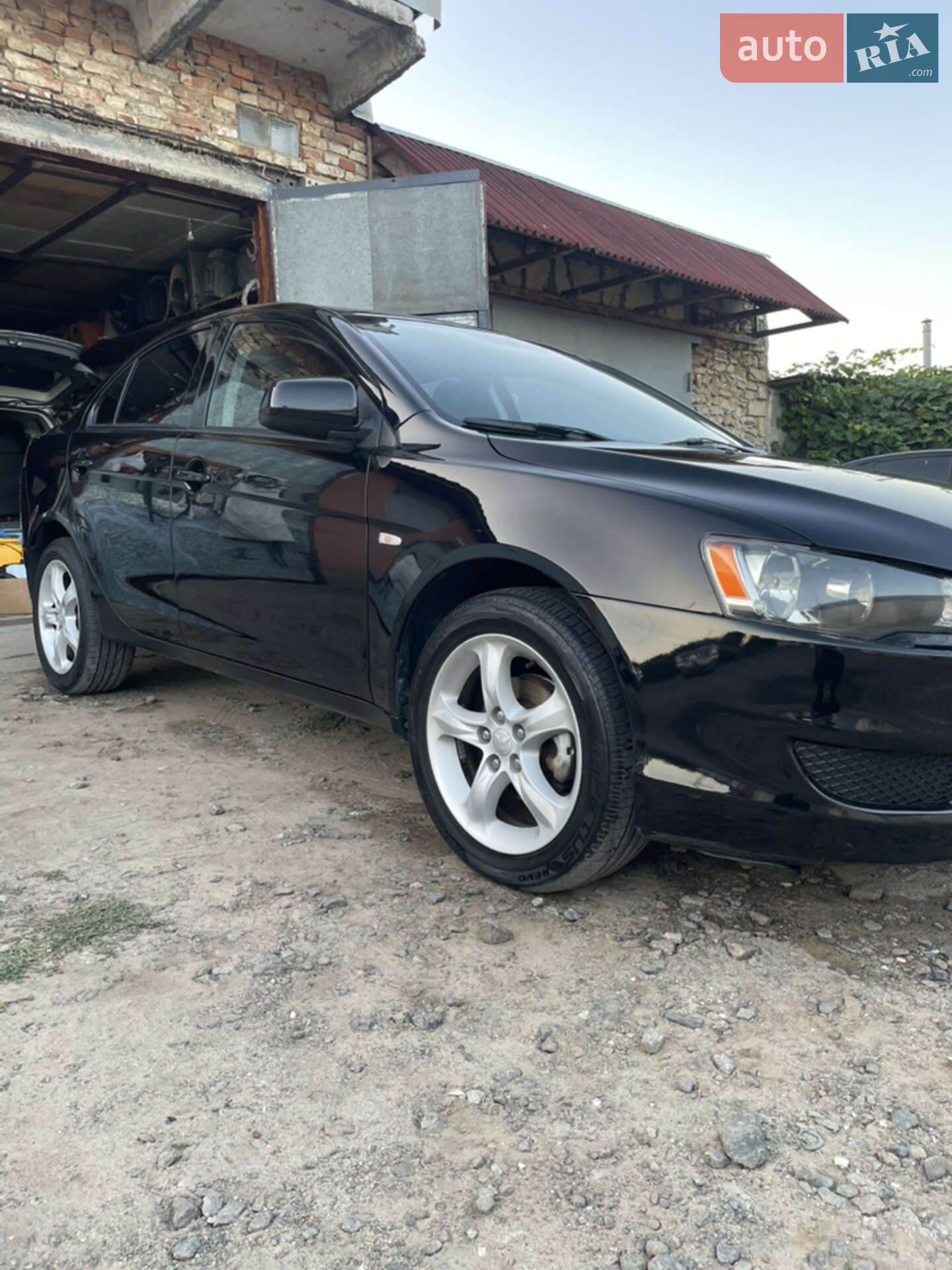 Mitsubishi Lancer 2011