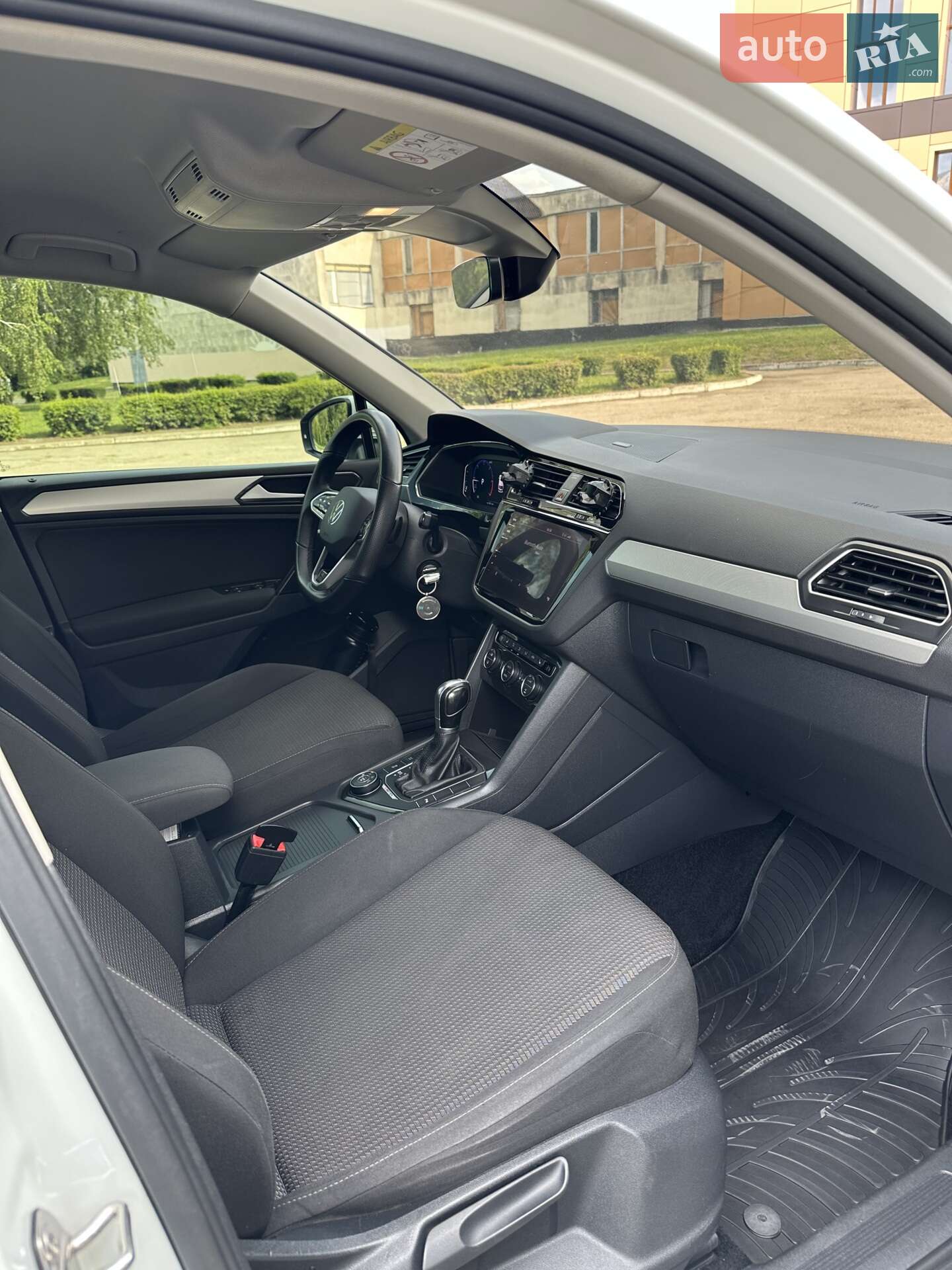 VOLKSWAGEN TIGUAN 2017