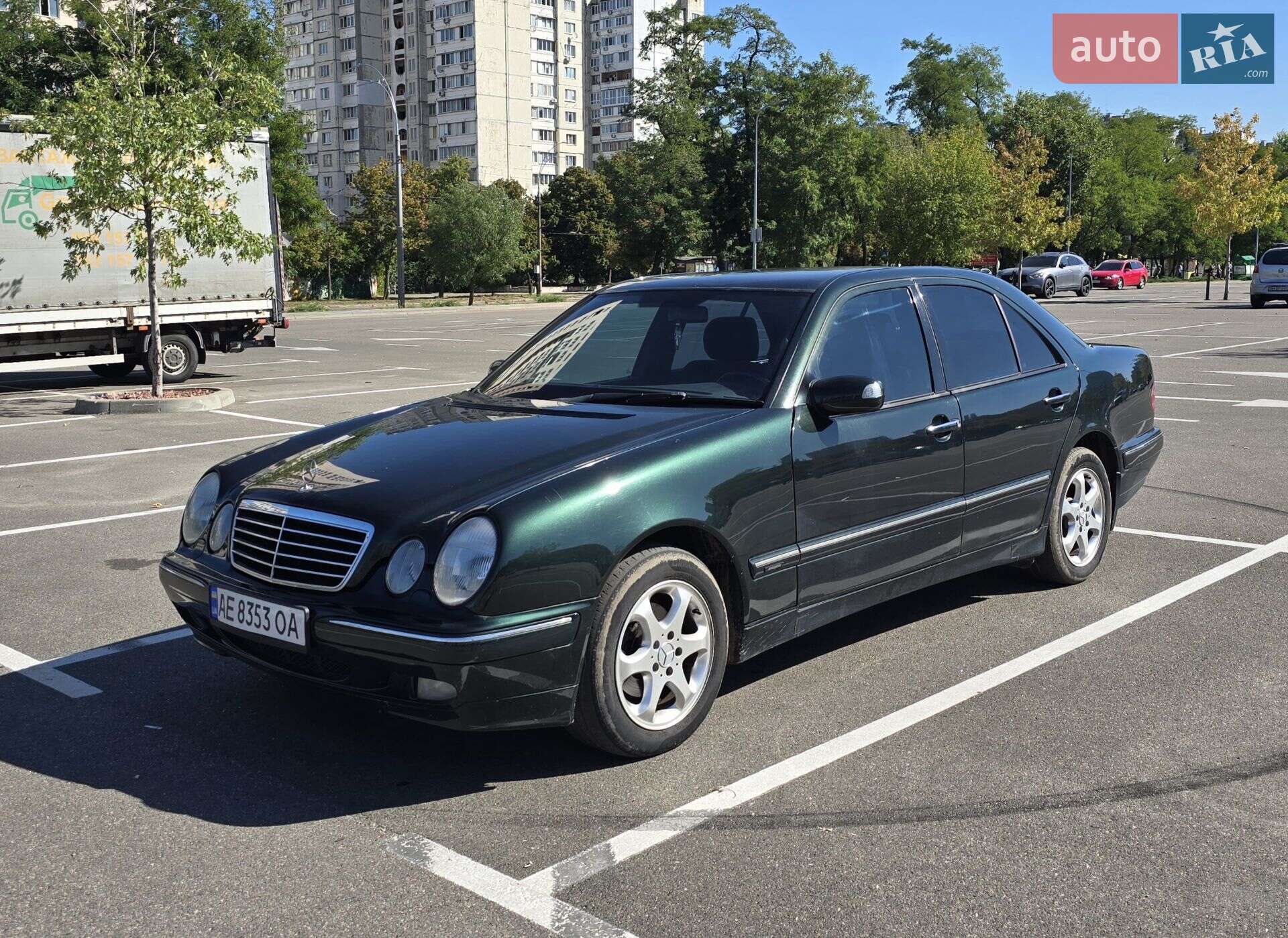 MERCEDES-BENZ E 200 2001