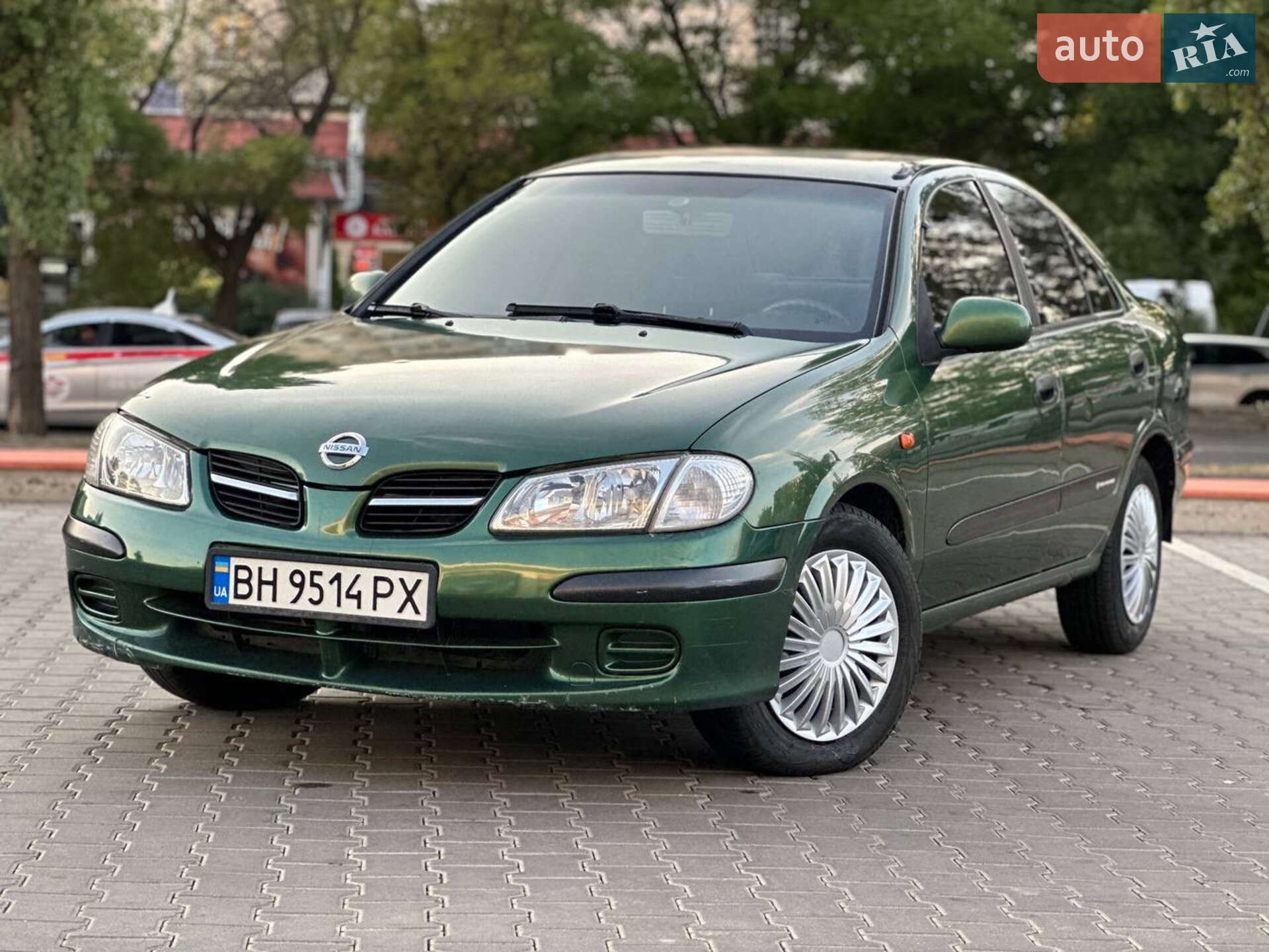 NISSAN ALMERA 2001