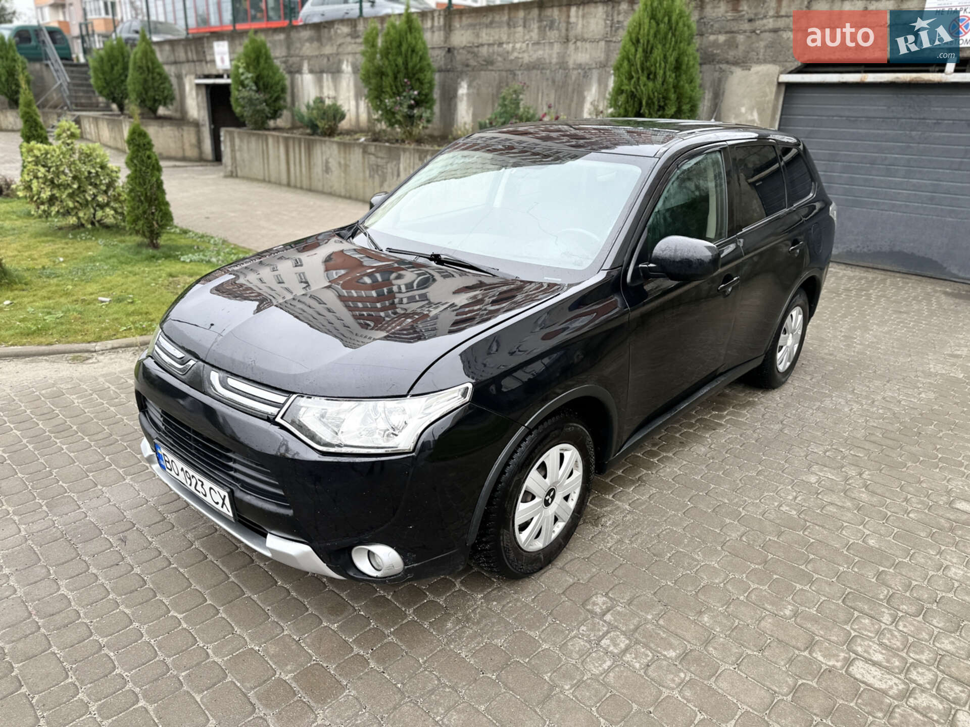 Mitsubishi Outlander 2014
