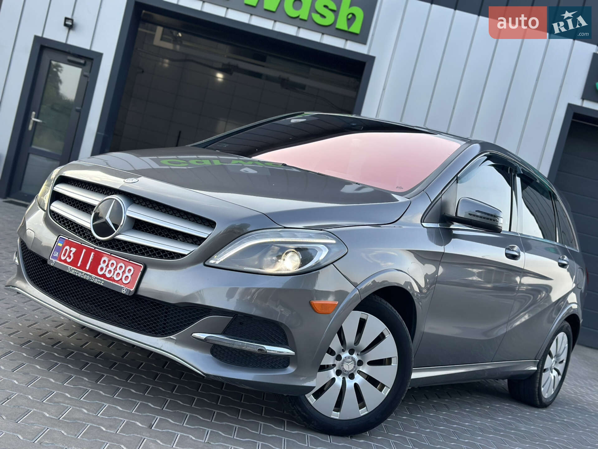 MERCEDES-BENZ B 250 2015