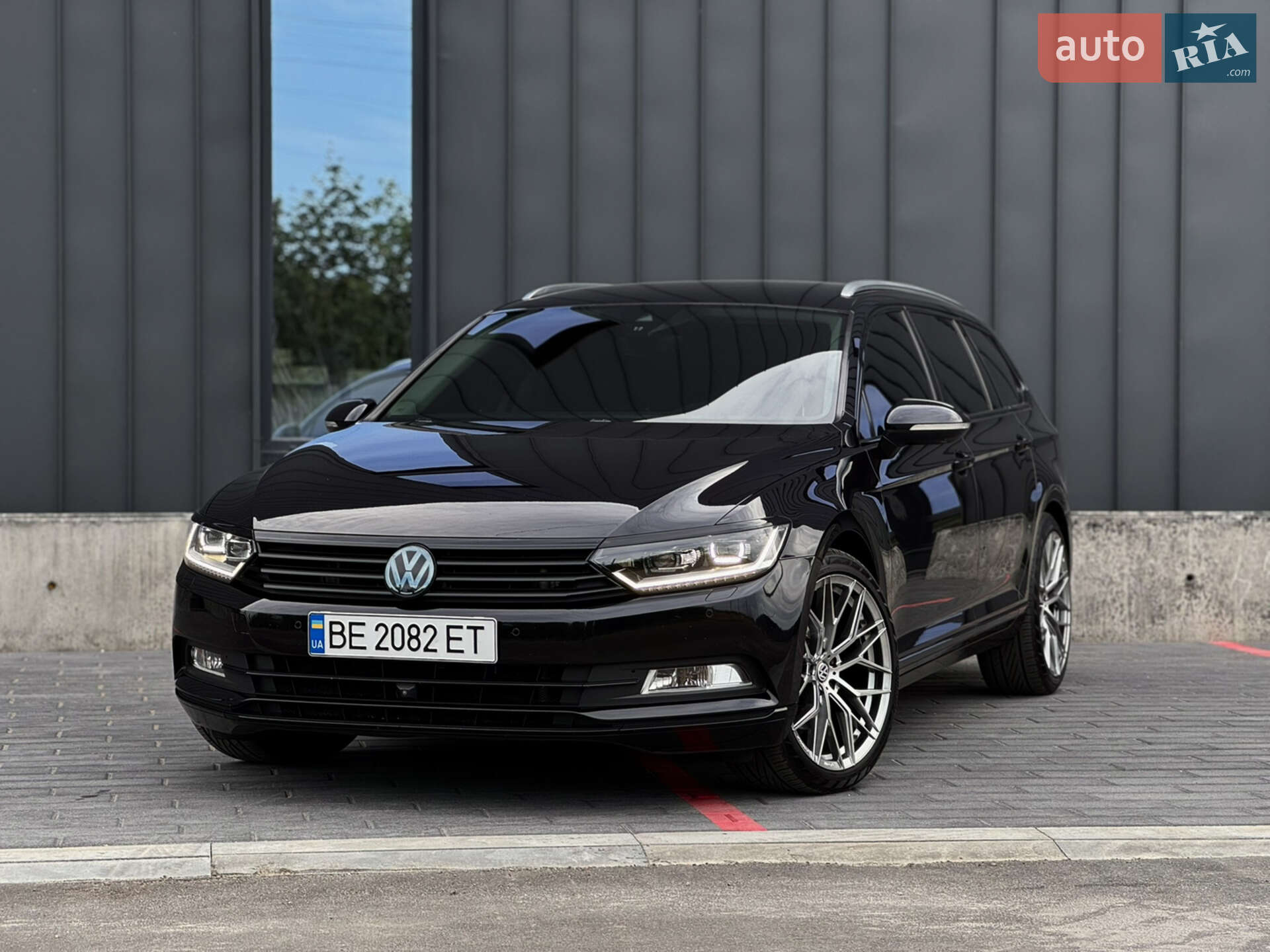 VOLKSWAGEN PASSAT 2015