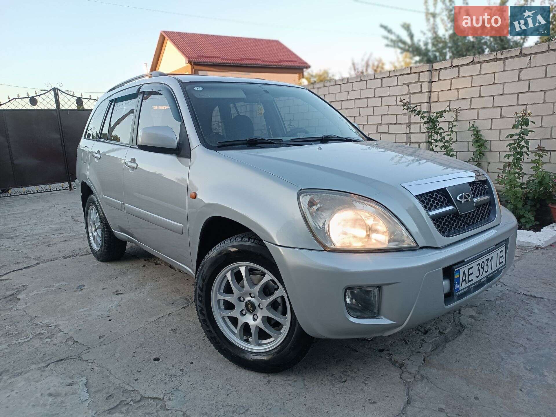 Головне фото звіту автомобіля CHERY TIGGO 2008