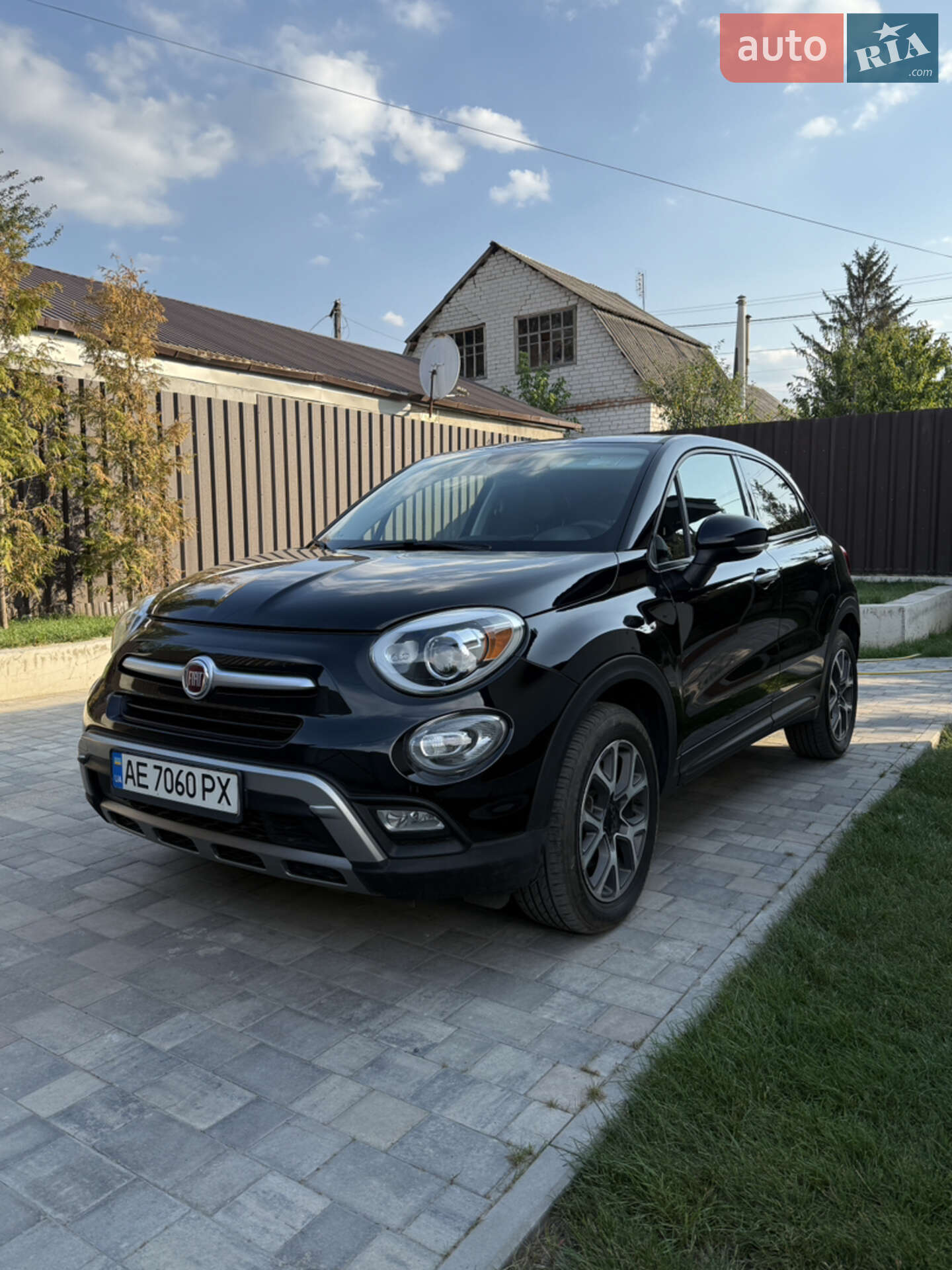 Головне фото звіту автомобіля FIAT 500X 2017