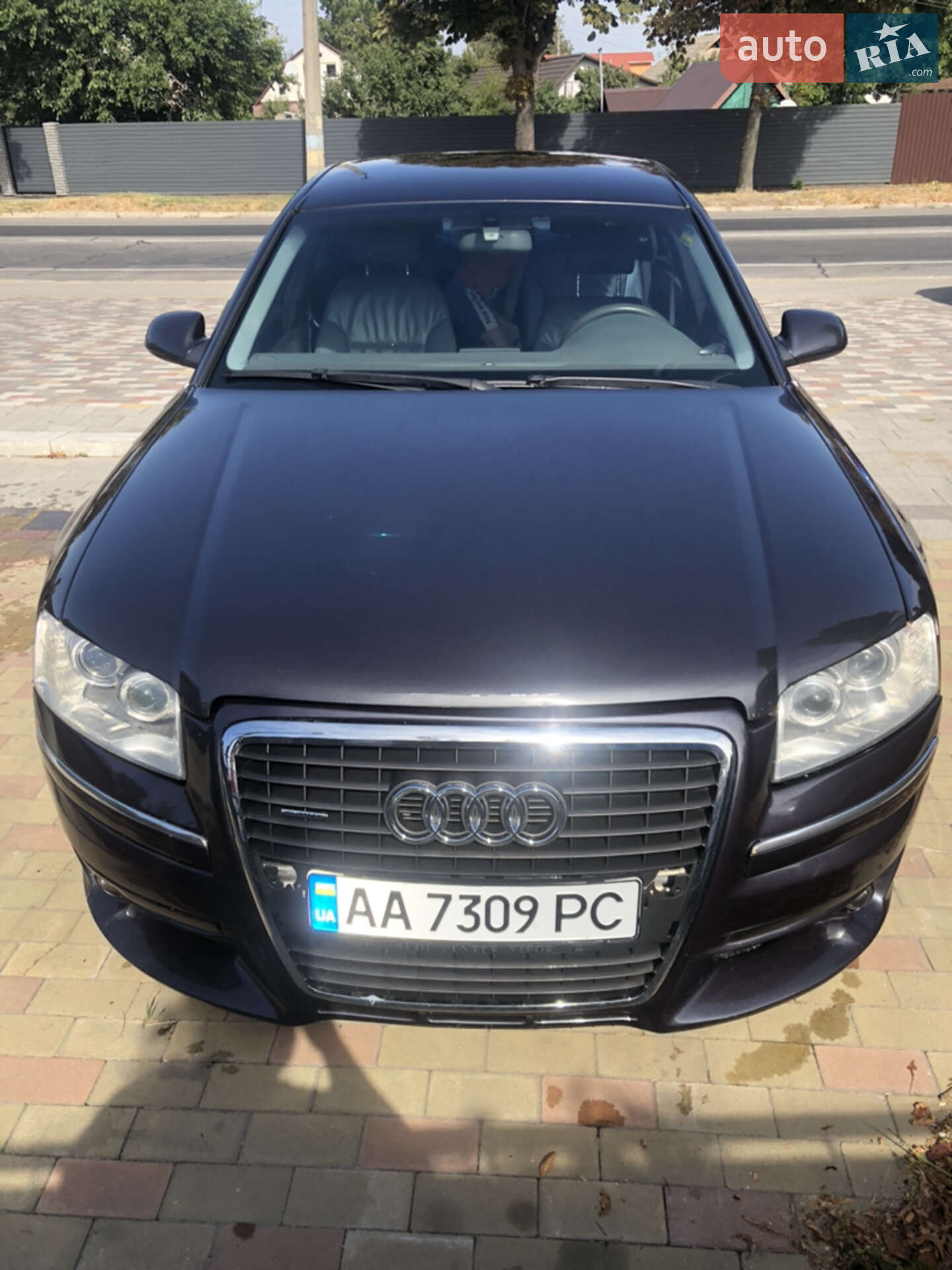 AUDI A8 2004