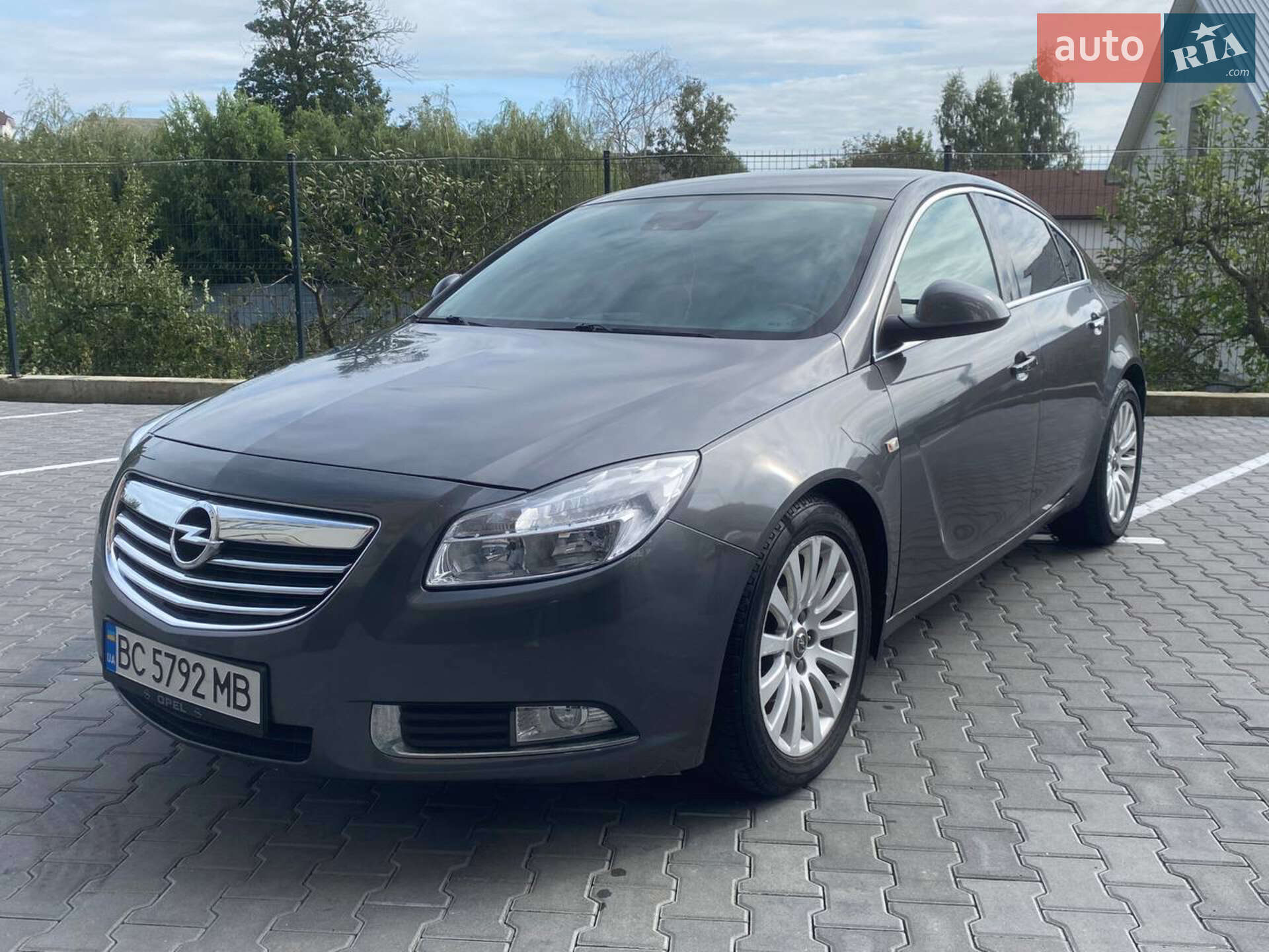 Головне фото звіту автомобіля OPEL INSIGNIA 2010