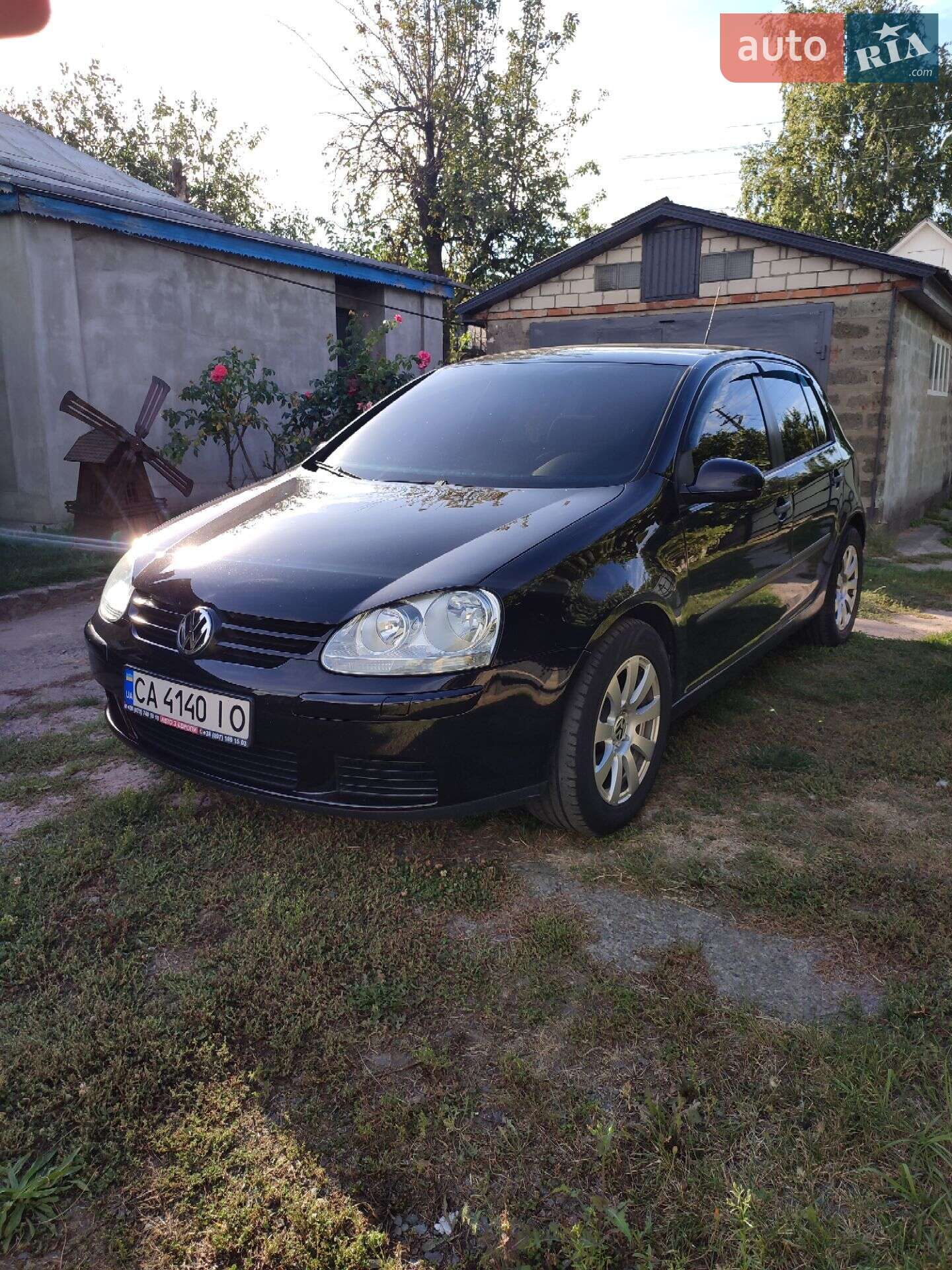 VOLKSWAGEN GOLF 2005