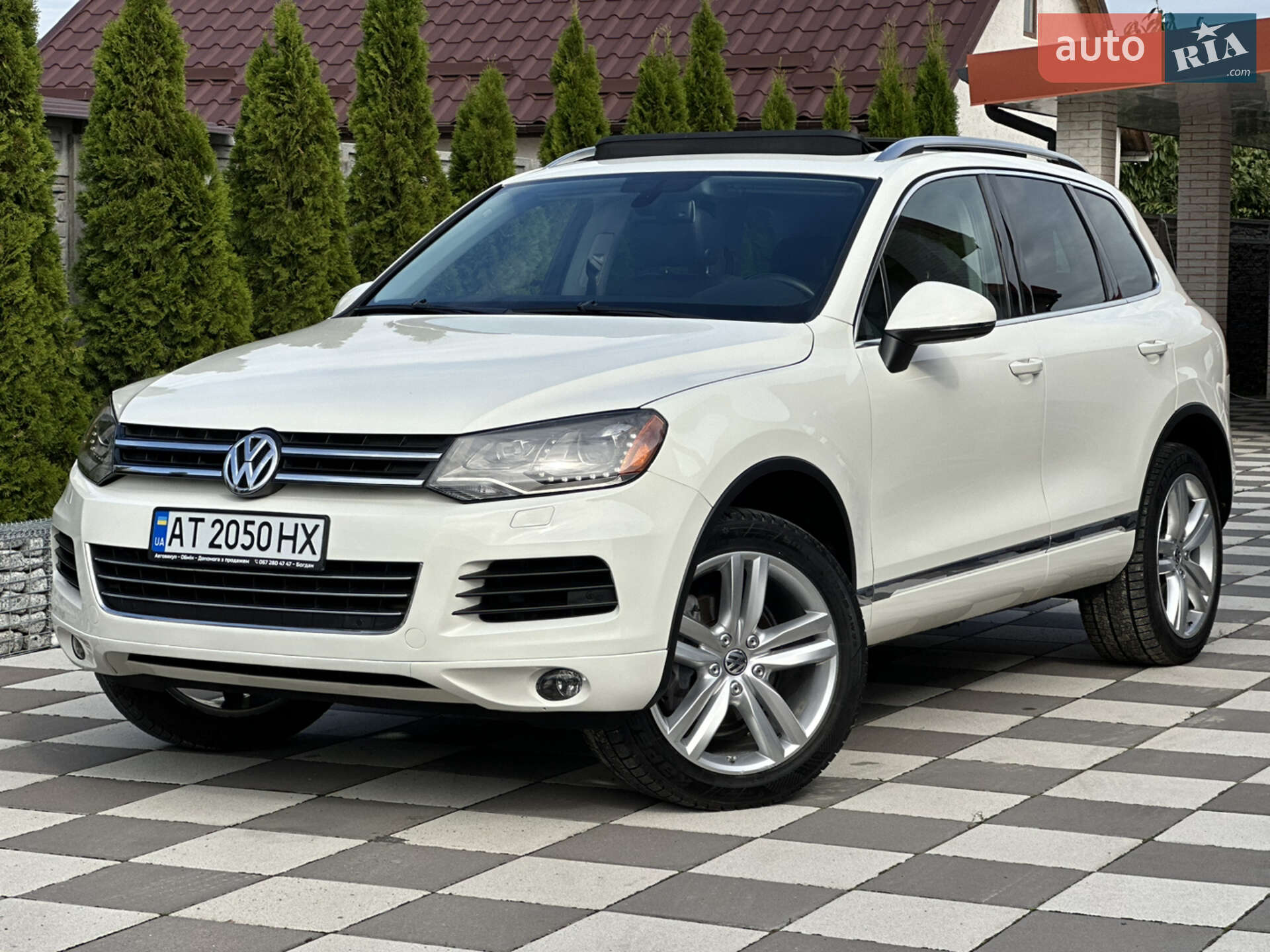 VOLKSWAGEN TOUAREG 2011