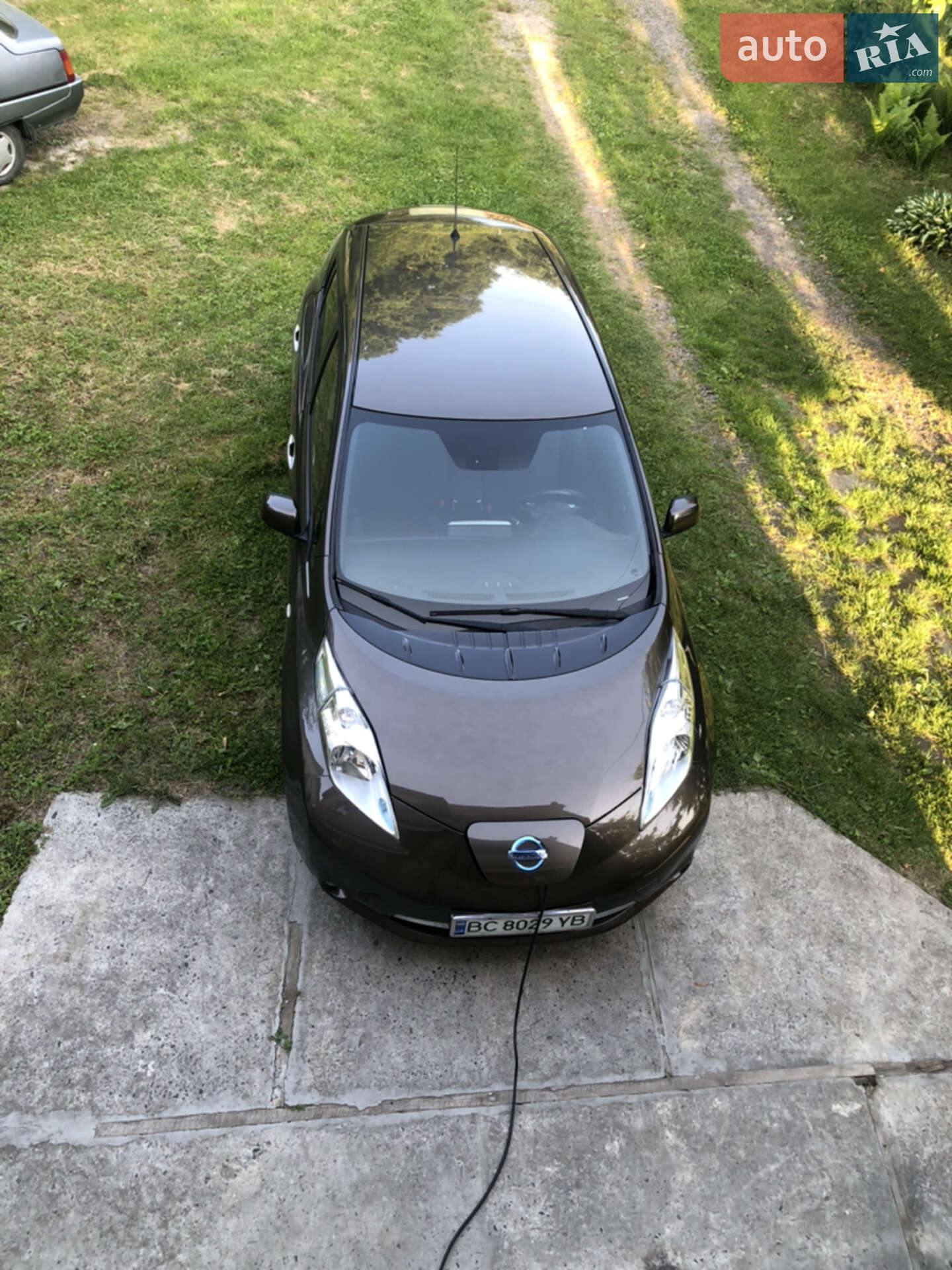 NISSAN LEAF 2017