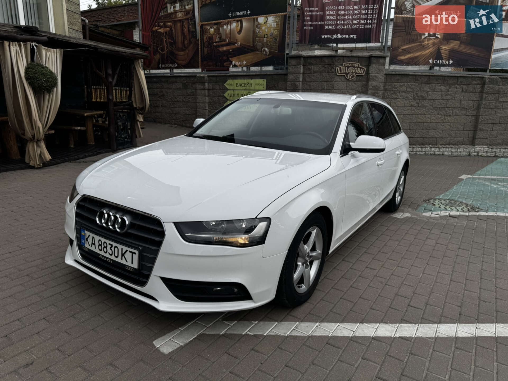 AUDI A4 AVANT 2014