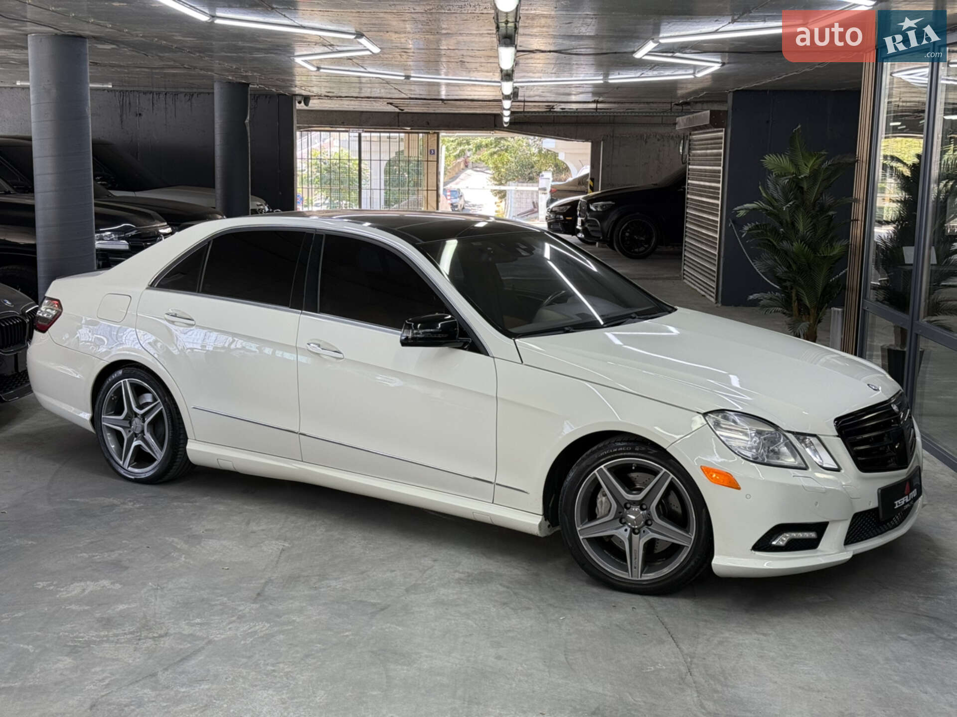 MERCEDES-BENZ E 550 2009