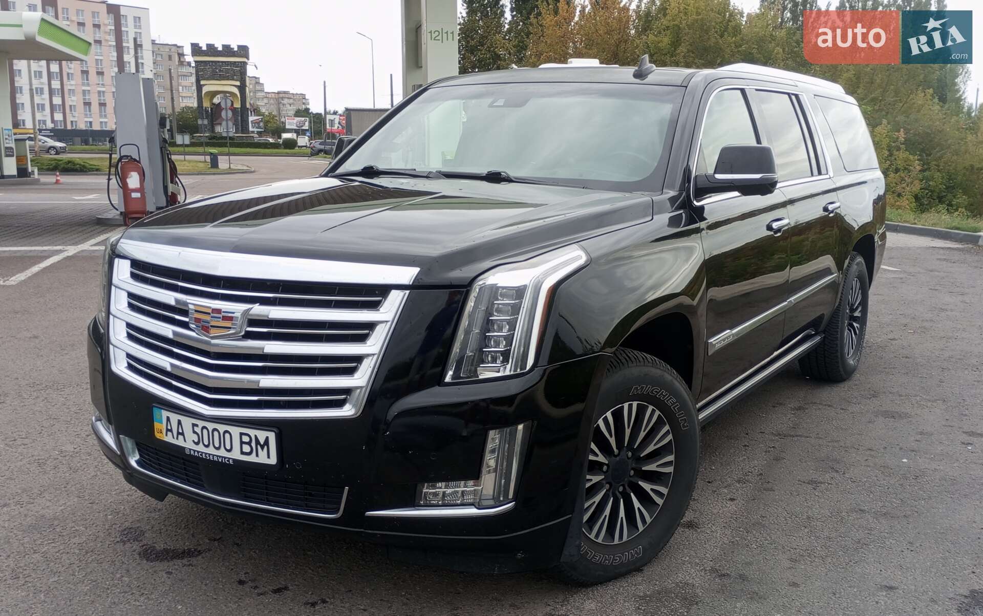 CADILLAC ESCALADE 2015