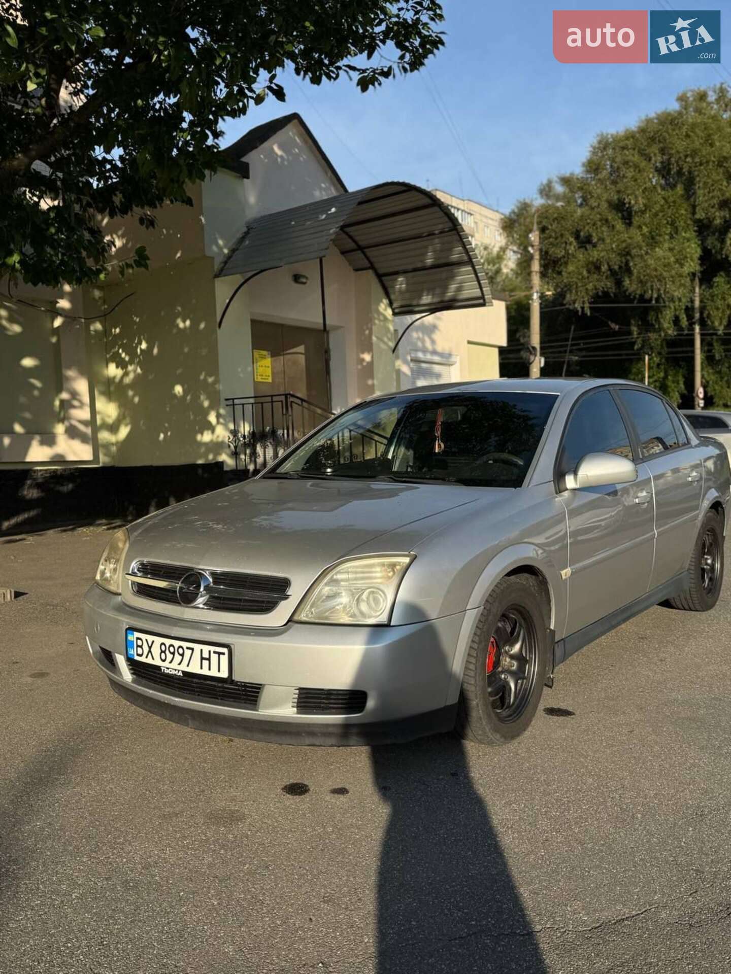 Головне фото звіту автомобіля OPEL VECTRA 2004