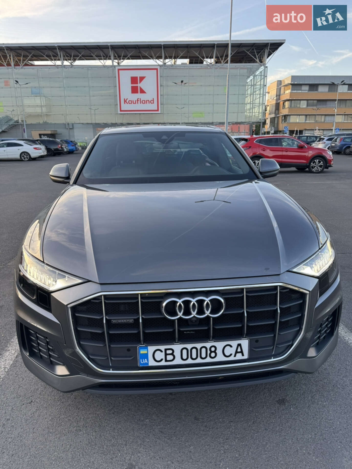 AUDI Q8 2023