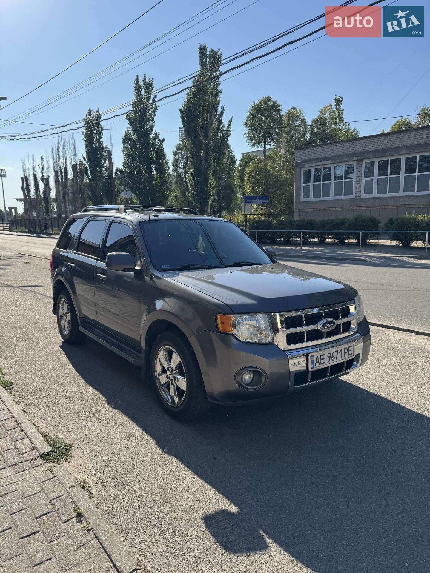 FORD ESCAPE 2011